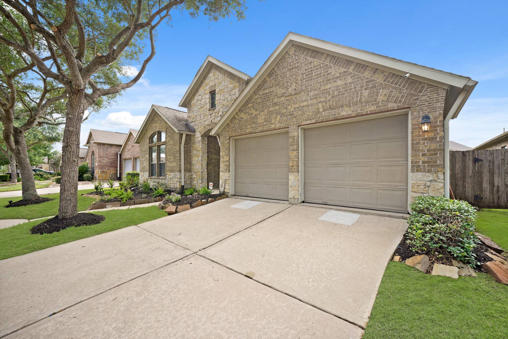 Sugar Land, TX 77479,2211 Ascot LN