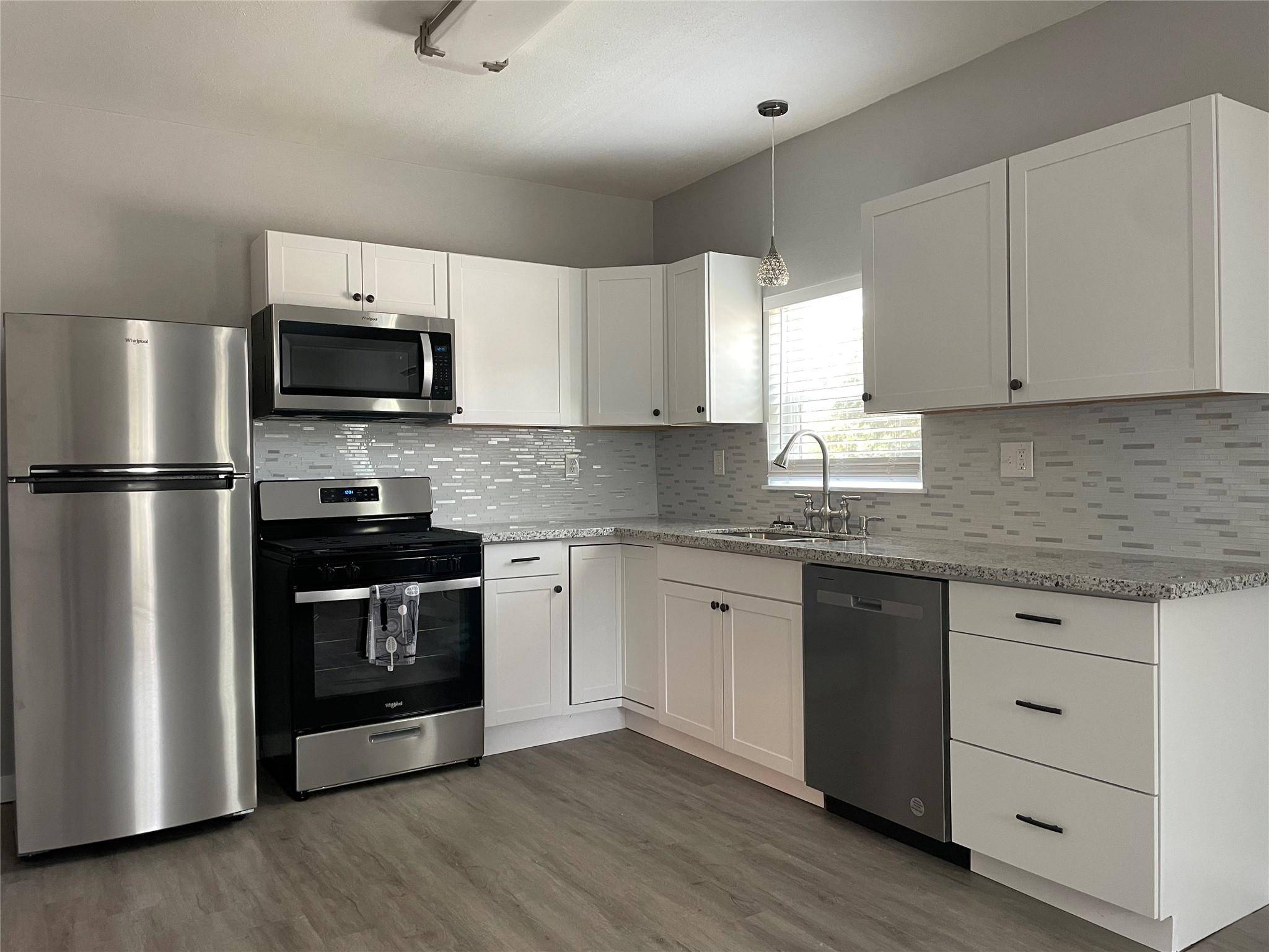 Galveston, TX 77550,1701 40th ST