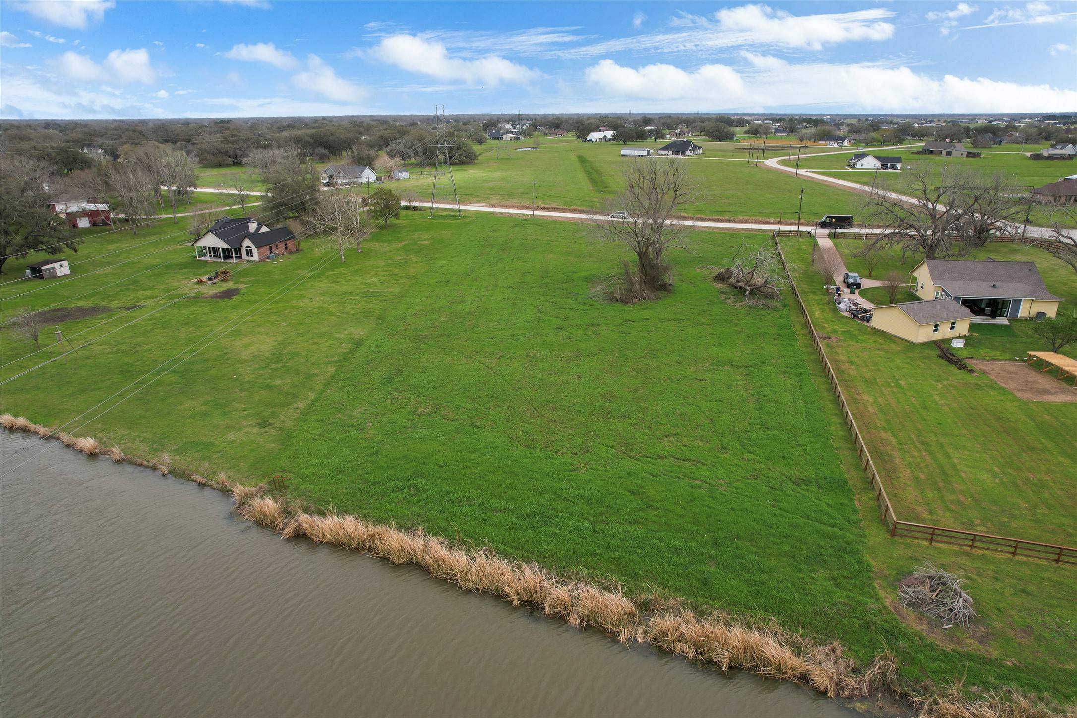 Angleton, TX 77515,708 Winchester TRL