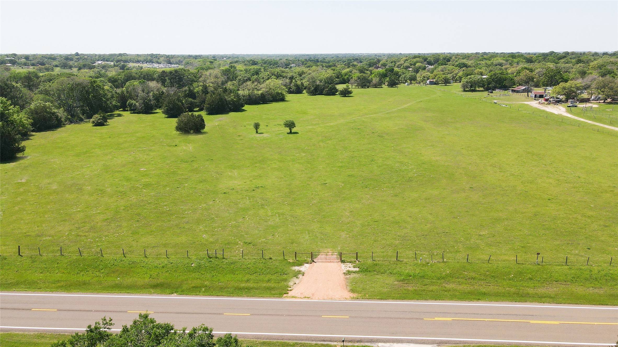 Brenham, TX 77833,2905 Fm 2935