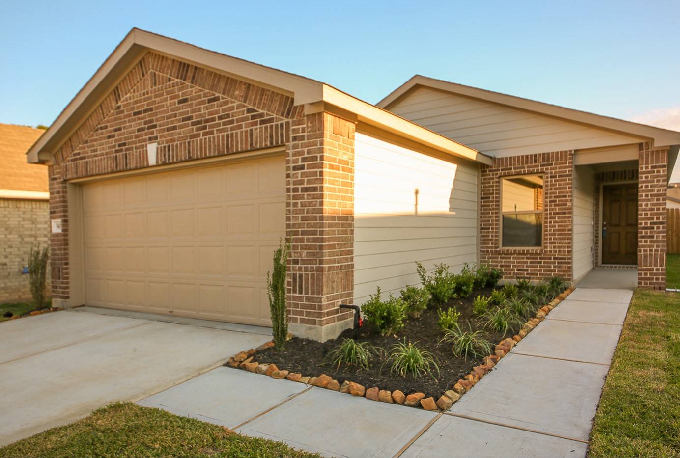 Magnolia, TX 77354,9407 Castillo
