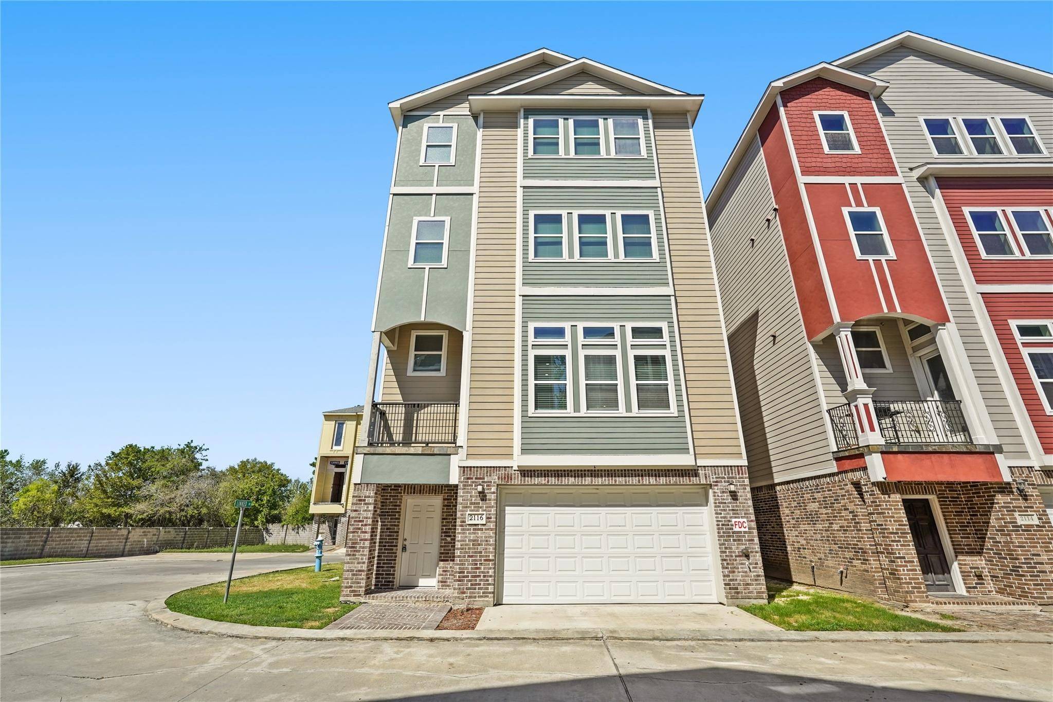 Houston, TX 77018,2116 Bidwell DR