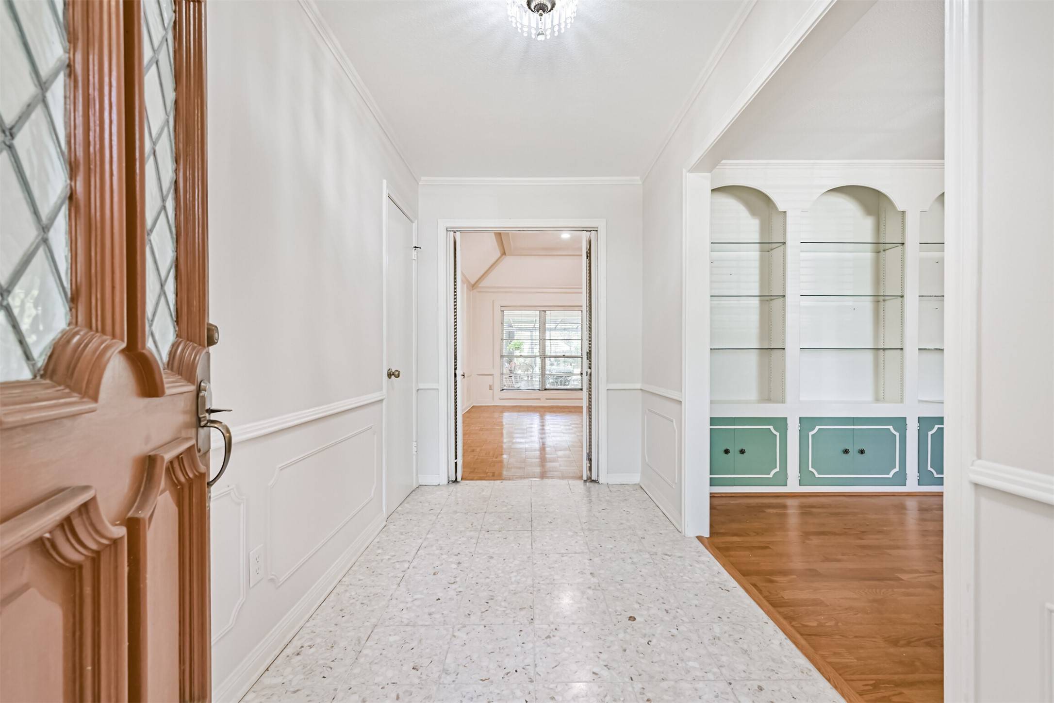 League City, TX 77573,2005 La Salle LN