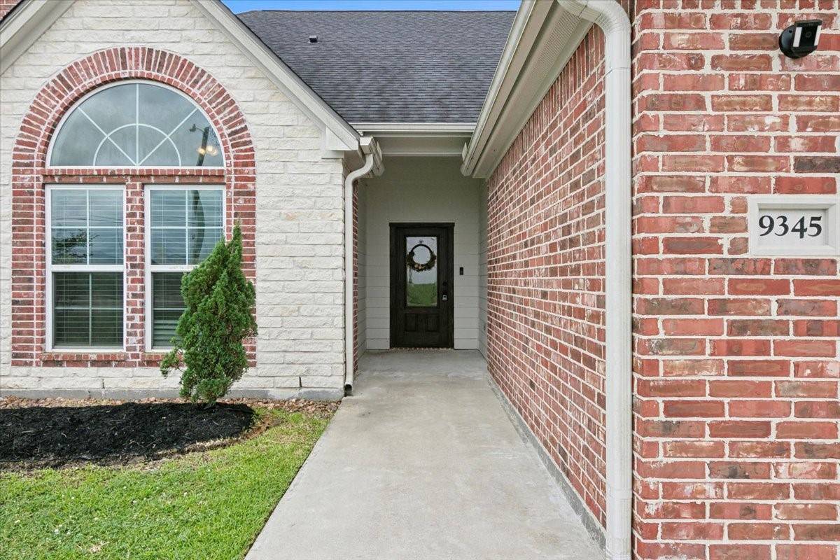Beaumont, TX 77706,9345 Phelan BLVD