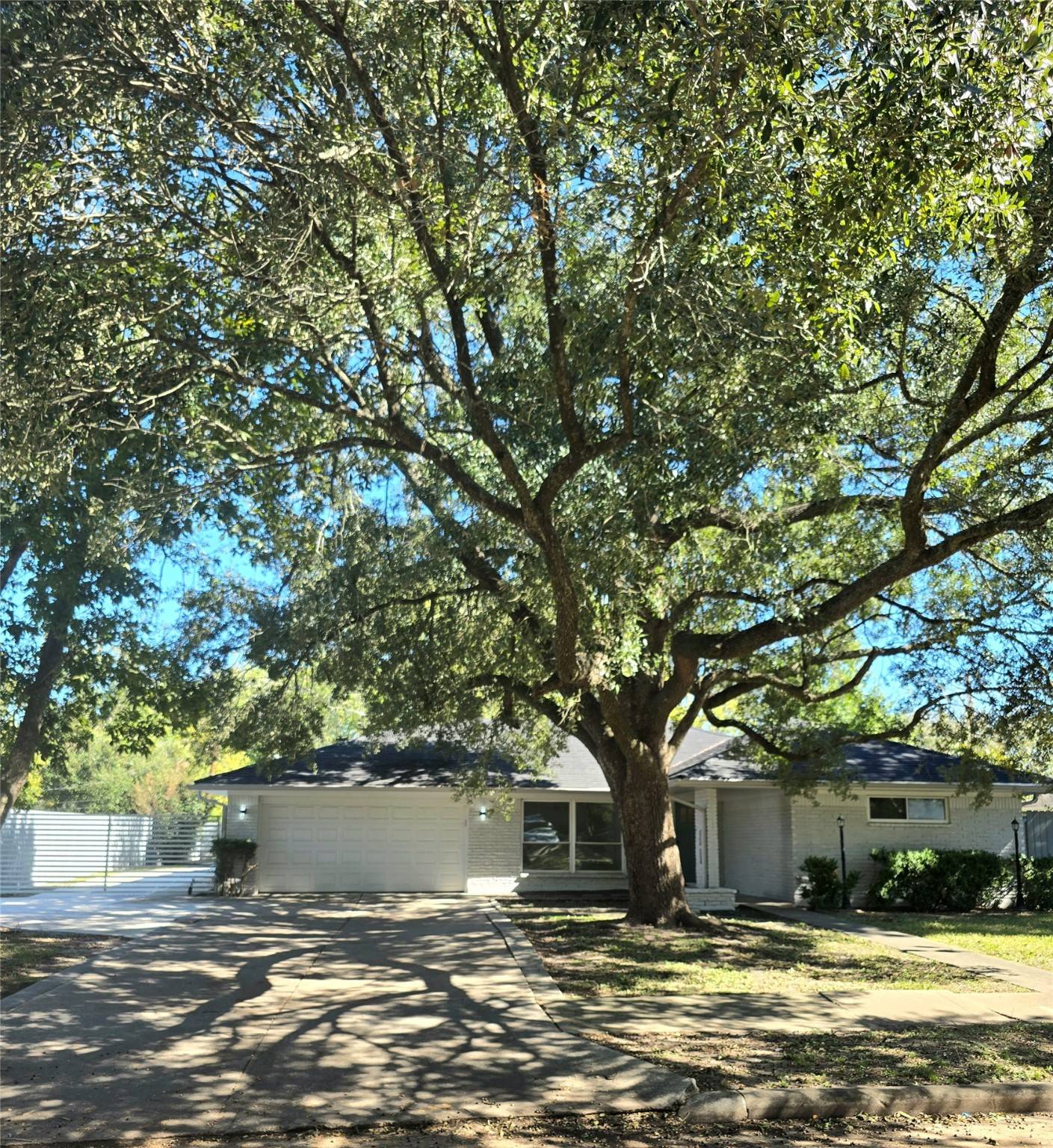 Houston, TX 77035,11907 Renwick DR