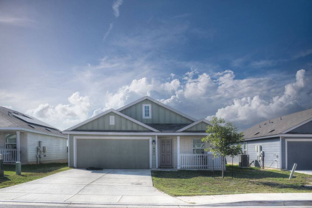 New Braunfels, TX 78130,1921 Cisticola