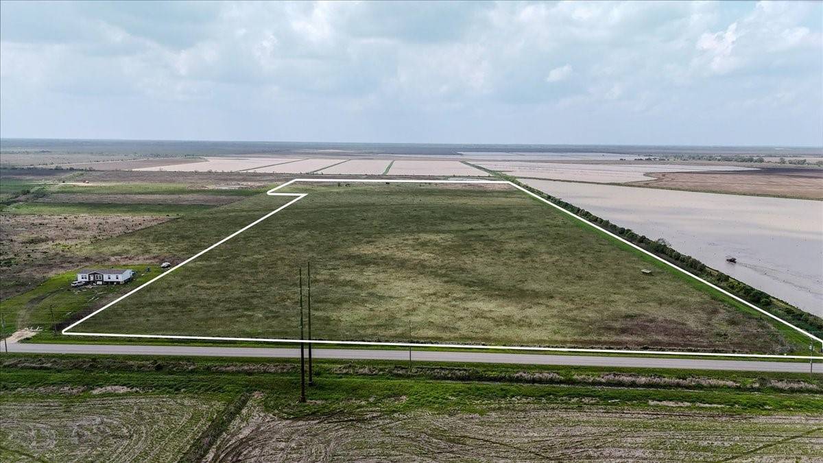 Winnie, TX 77665,000.TR 14 Wilber