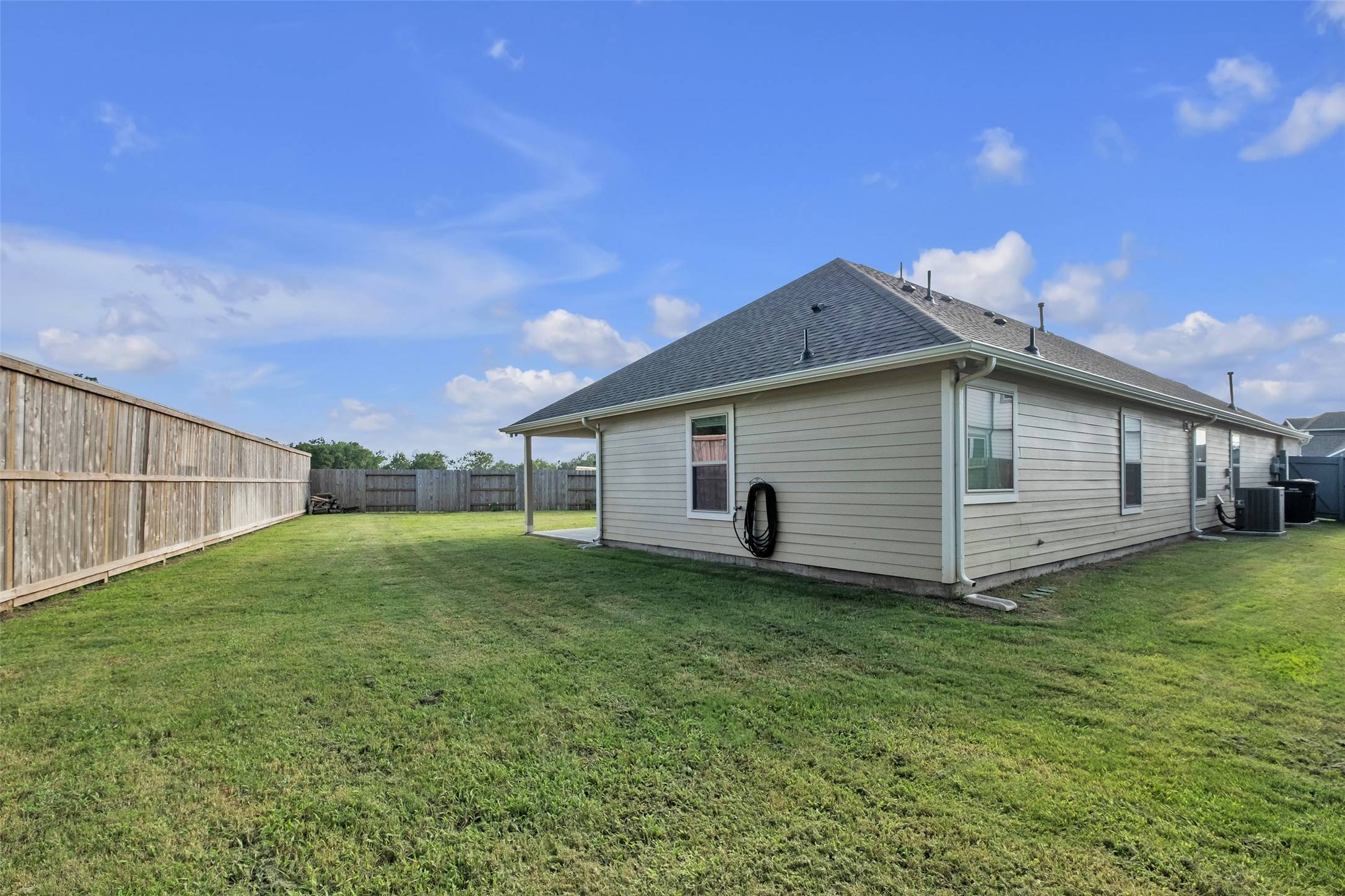 Fulshear, TX 77441,32303 Comet Darner WAY