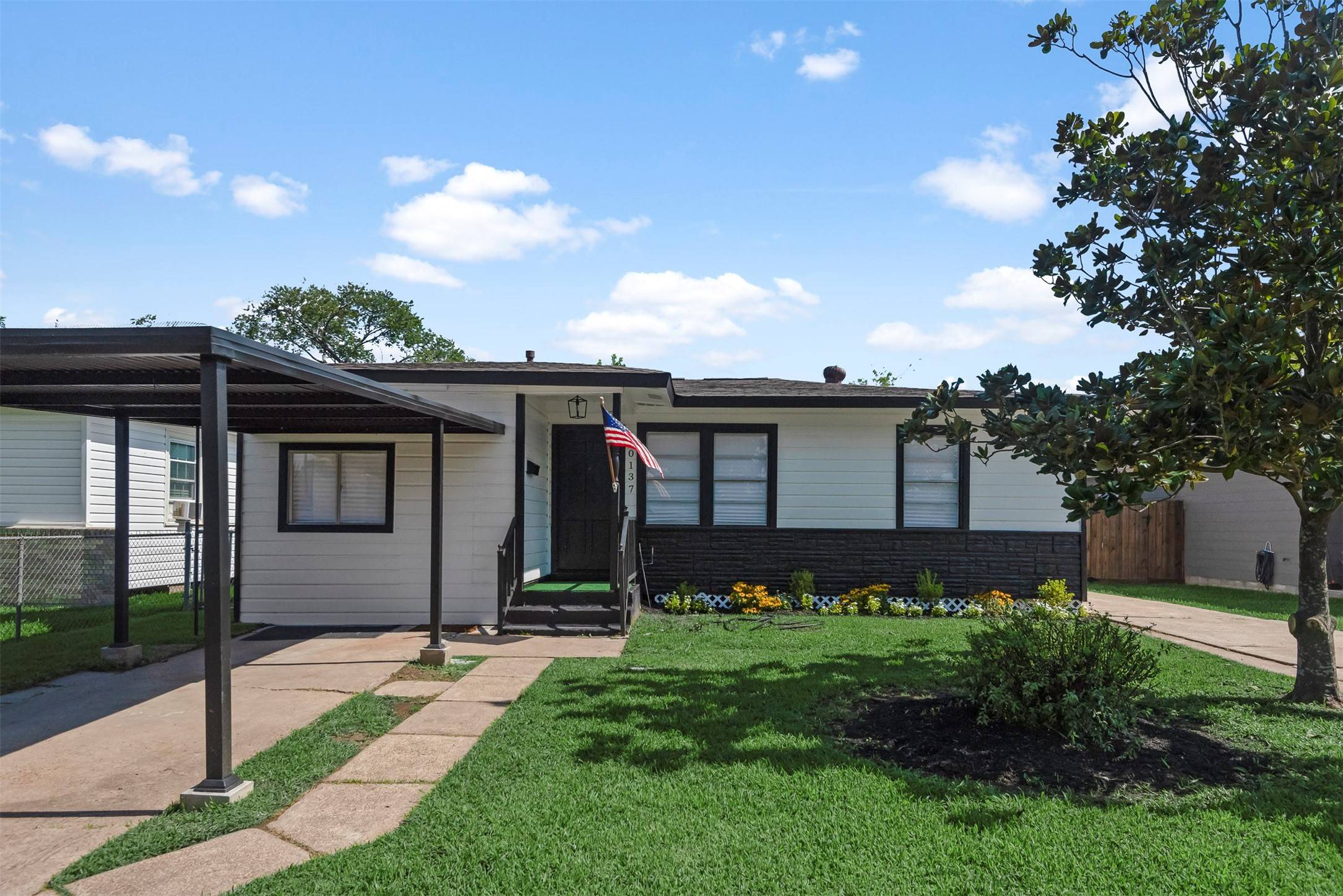 Houston, TX 77029,10137 Fairfax ST