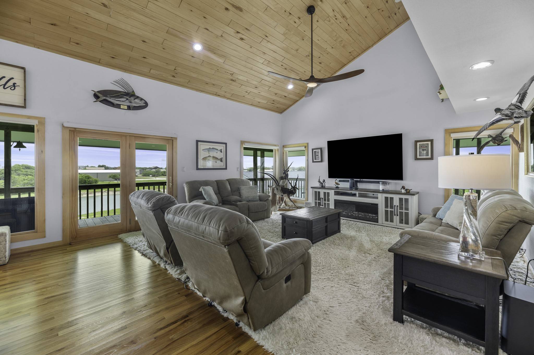 Port O Connor, TX 77982,178 Smyth ST