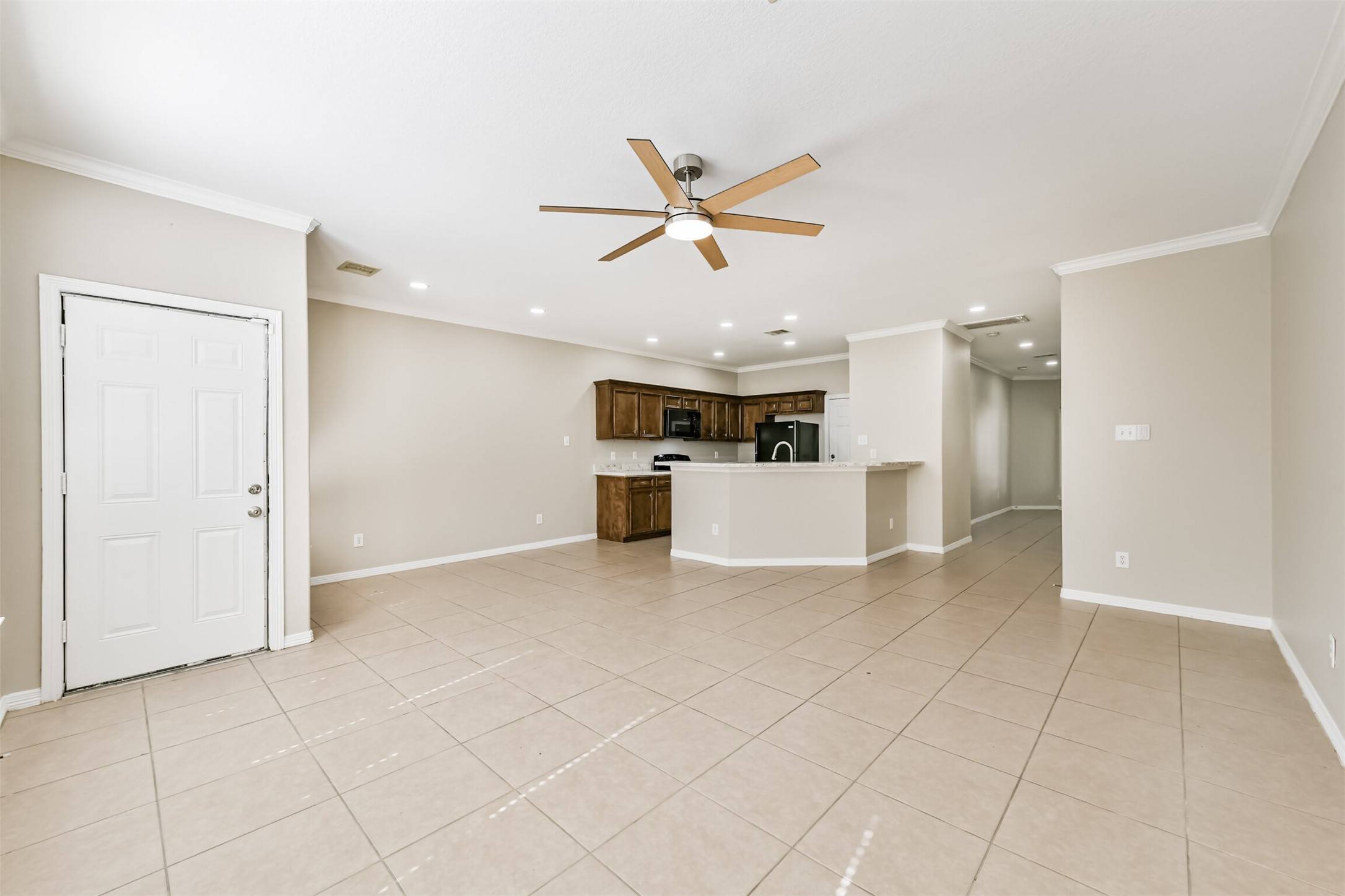 Houston, TX 77051,4214 Brinkley #B