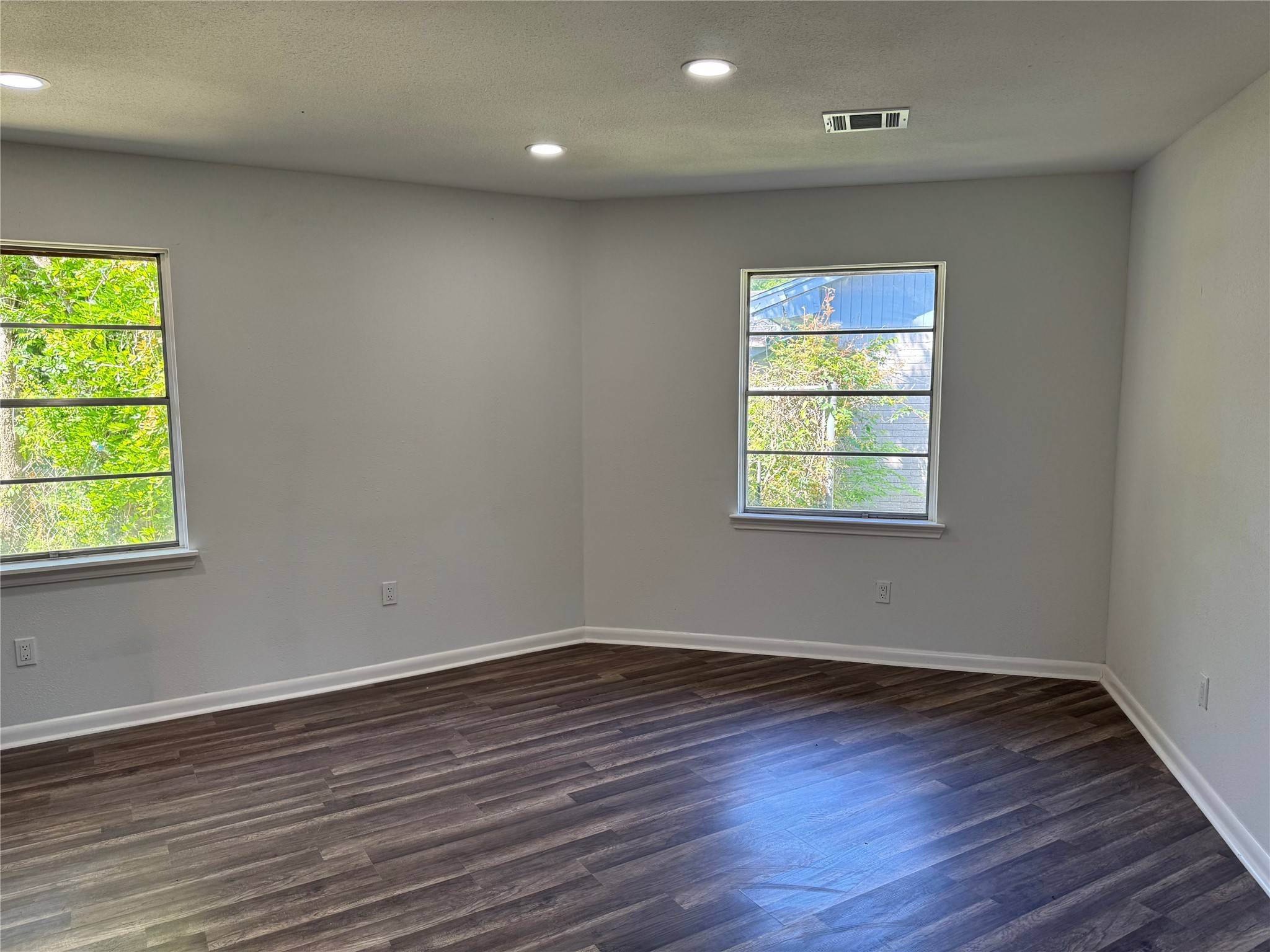 Houston, TX 77048,5218 Greylog DR