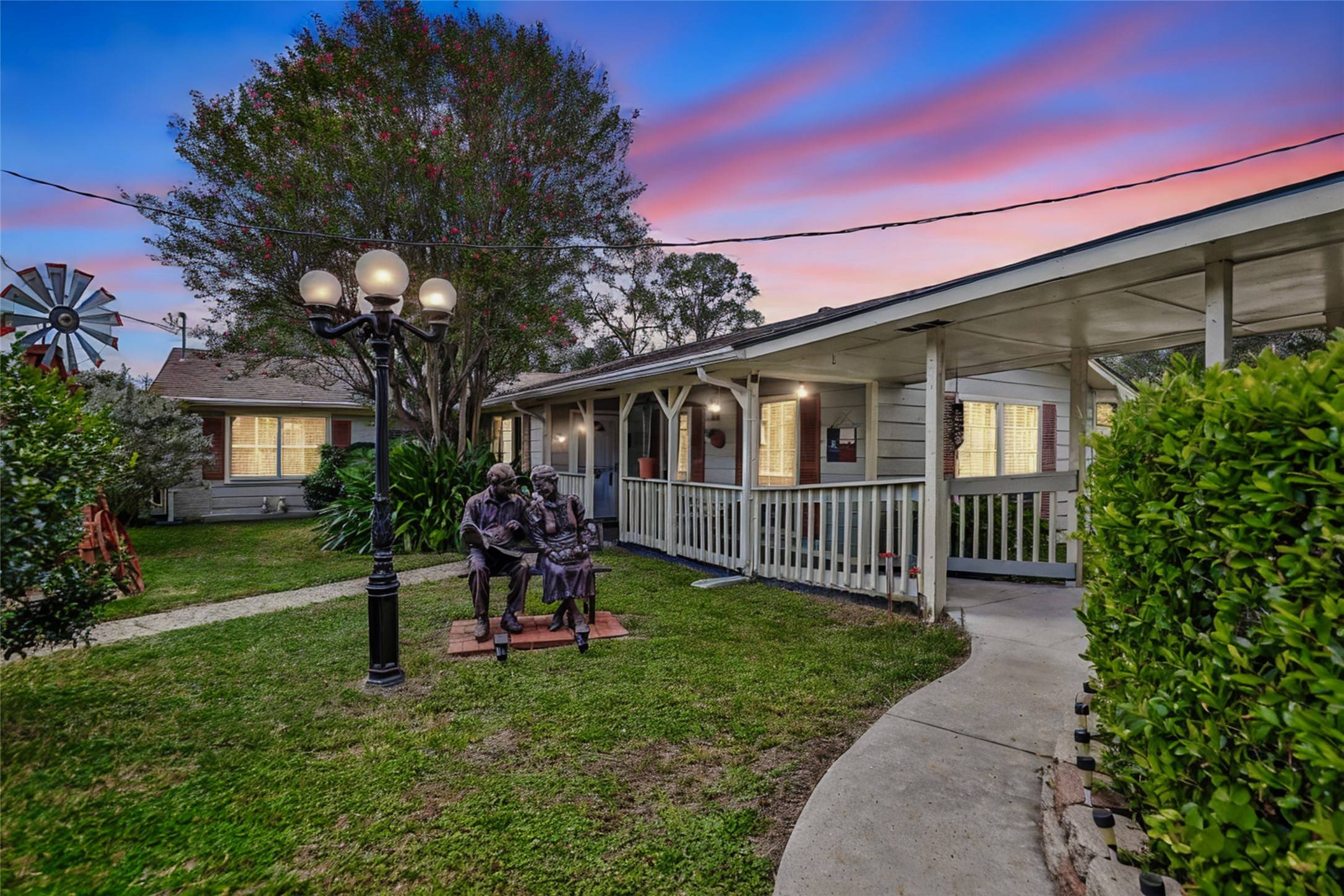 Splendora, TX 77372,14054 Old Highway 59 N