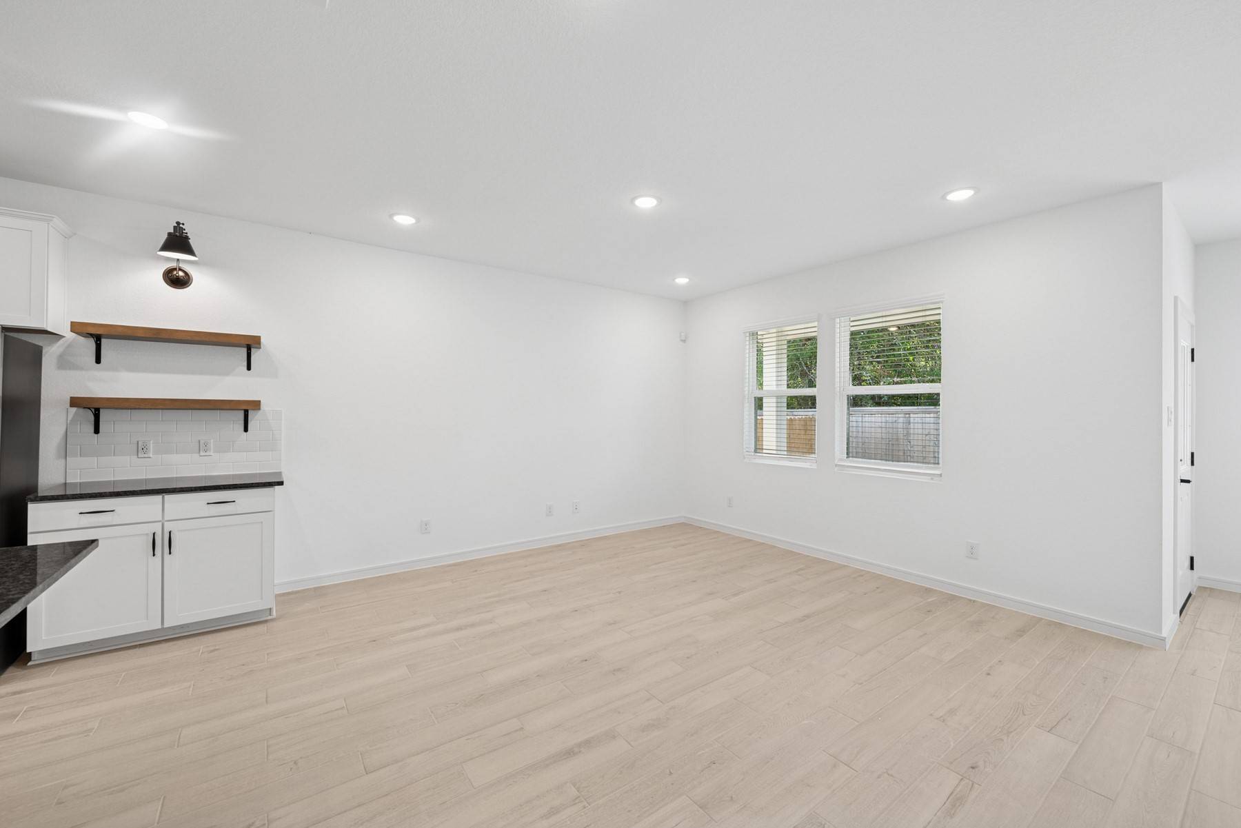 Huntsville, TX 77340,518 Monarch TRL