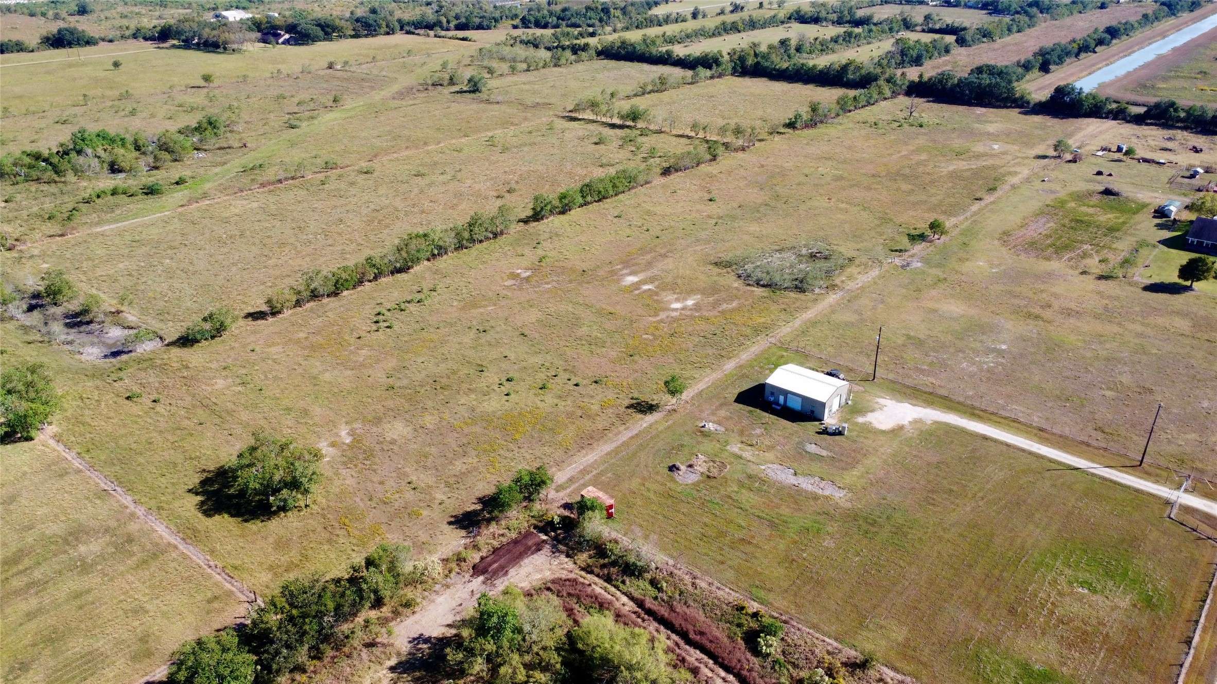 Highlands, TX 77562,3306 Barbers Hill Rd RD