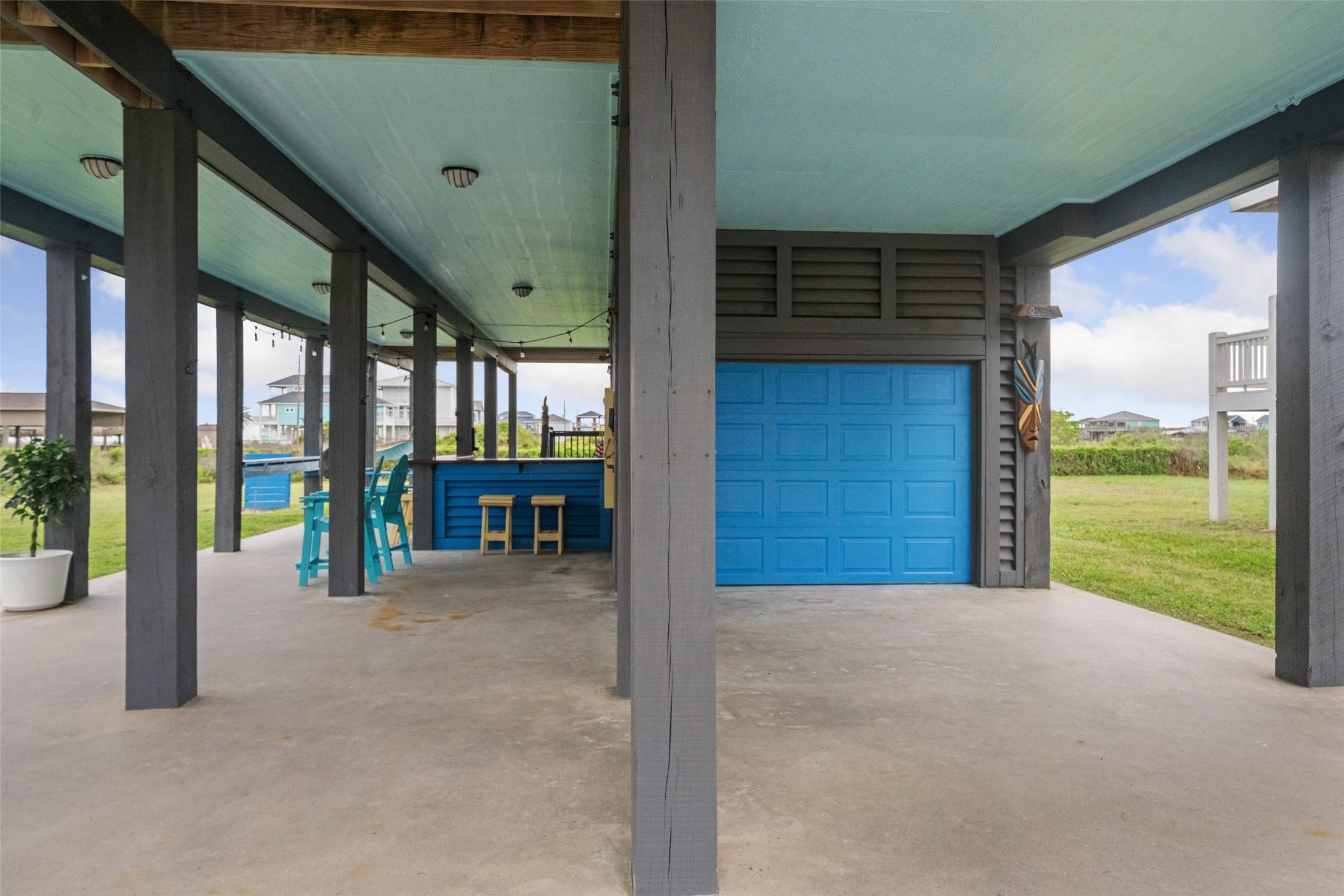 Crystal Beach, TX 77650,859 Main ST