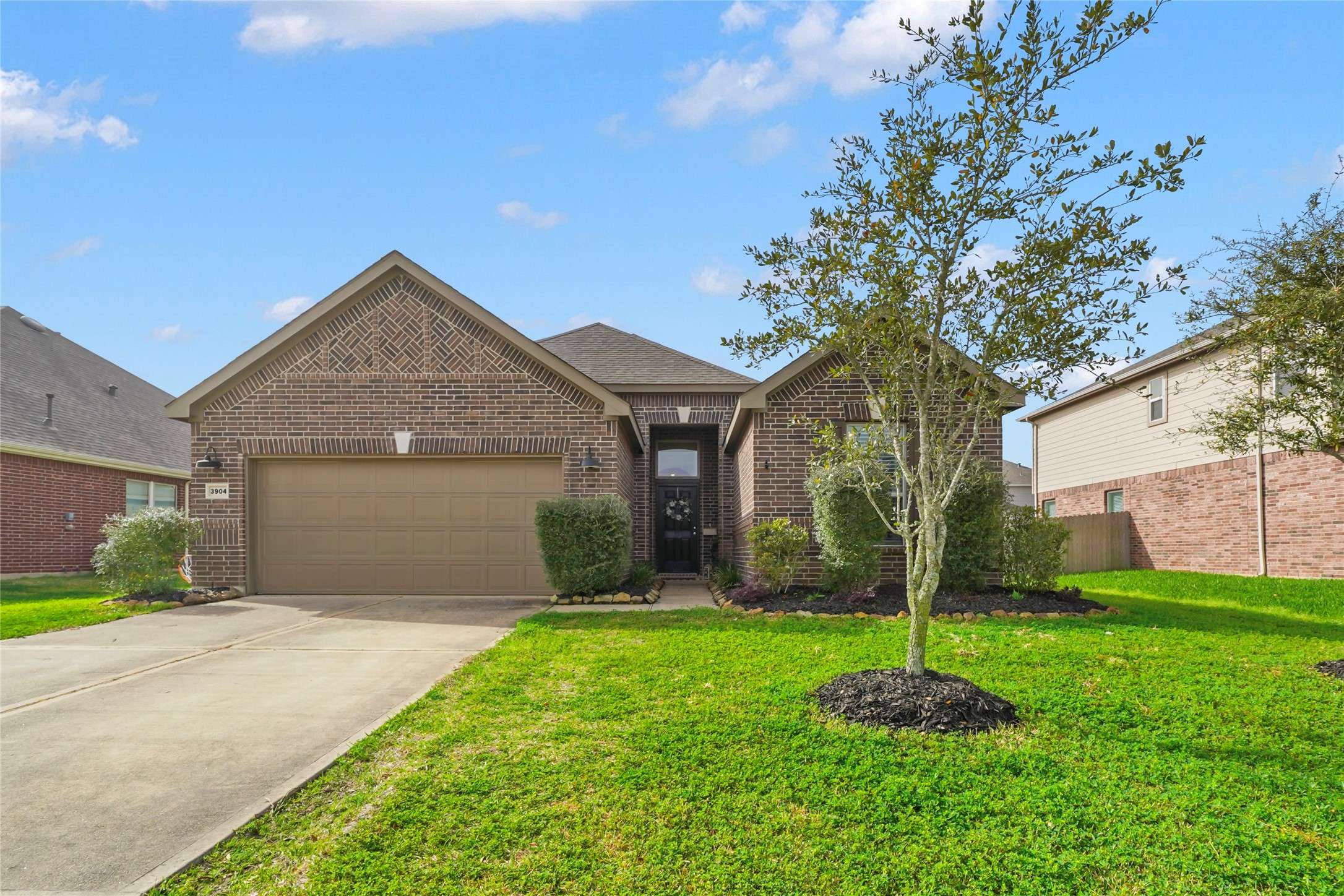 Pearland, TX 77584,3904 Honey Hill LN