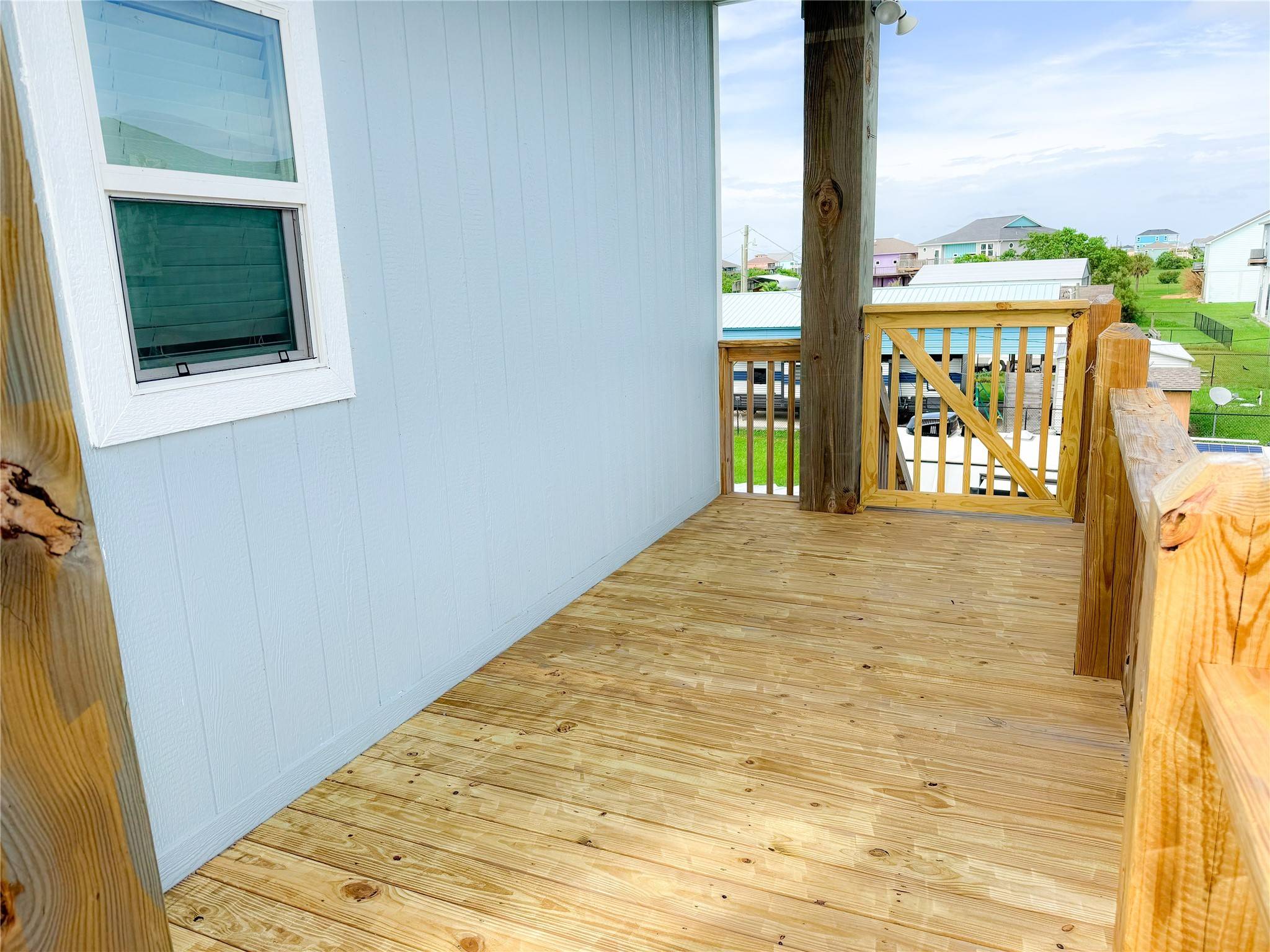 Crystal Beach, TX 77650,138 S Mae CIR