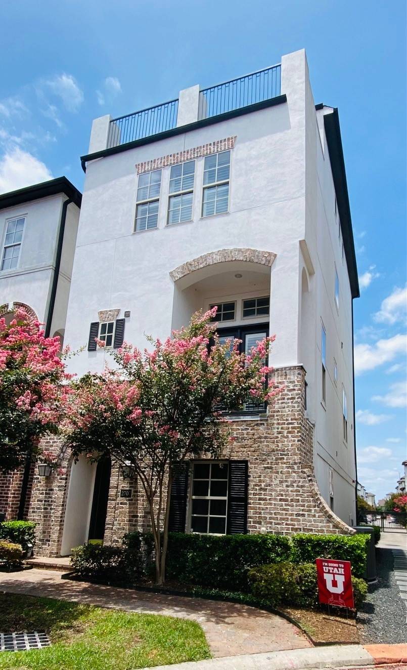 Houston, TX 77007,2707 Cohn Garden