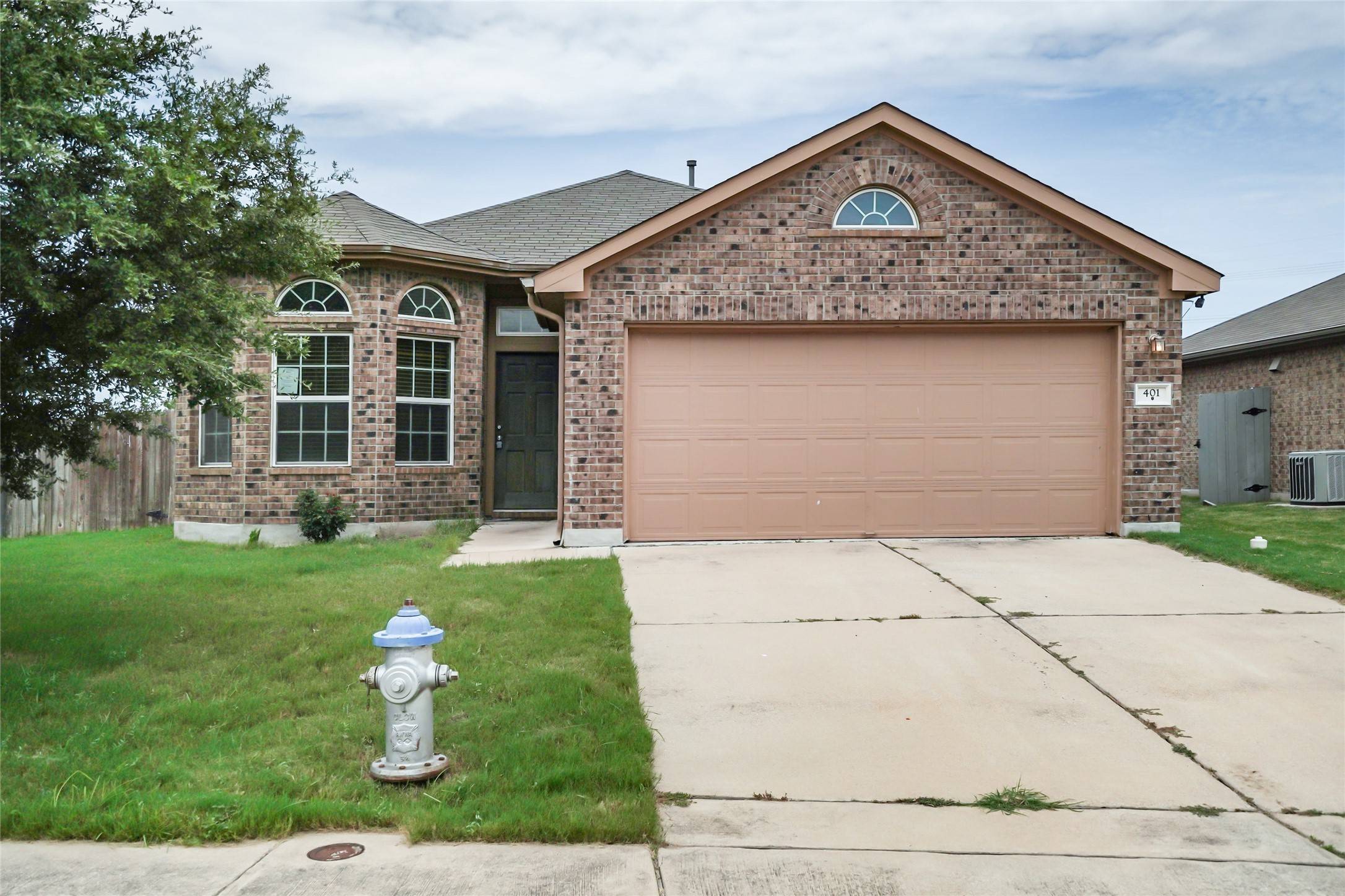 Hutto, TX 78634,401 Carol DR