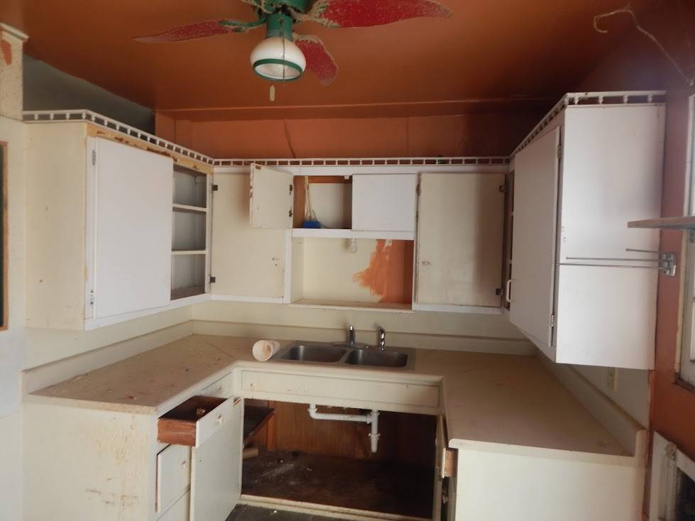Tulia, TX 79088,25 Adair DR