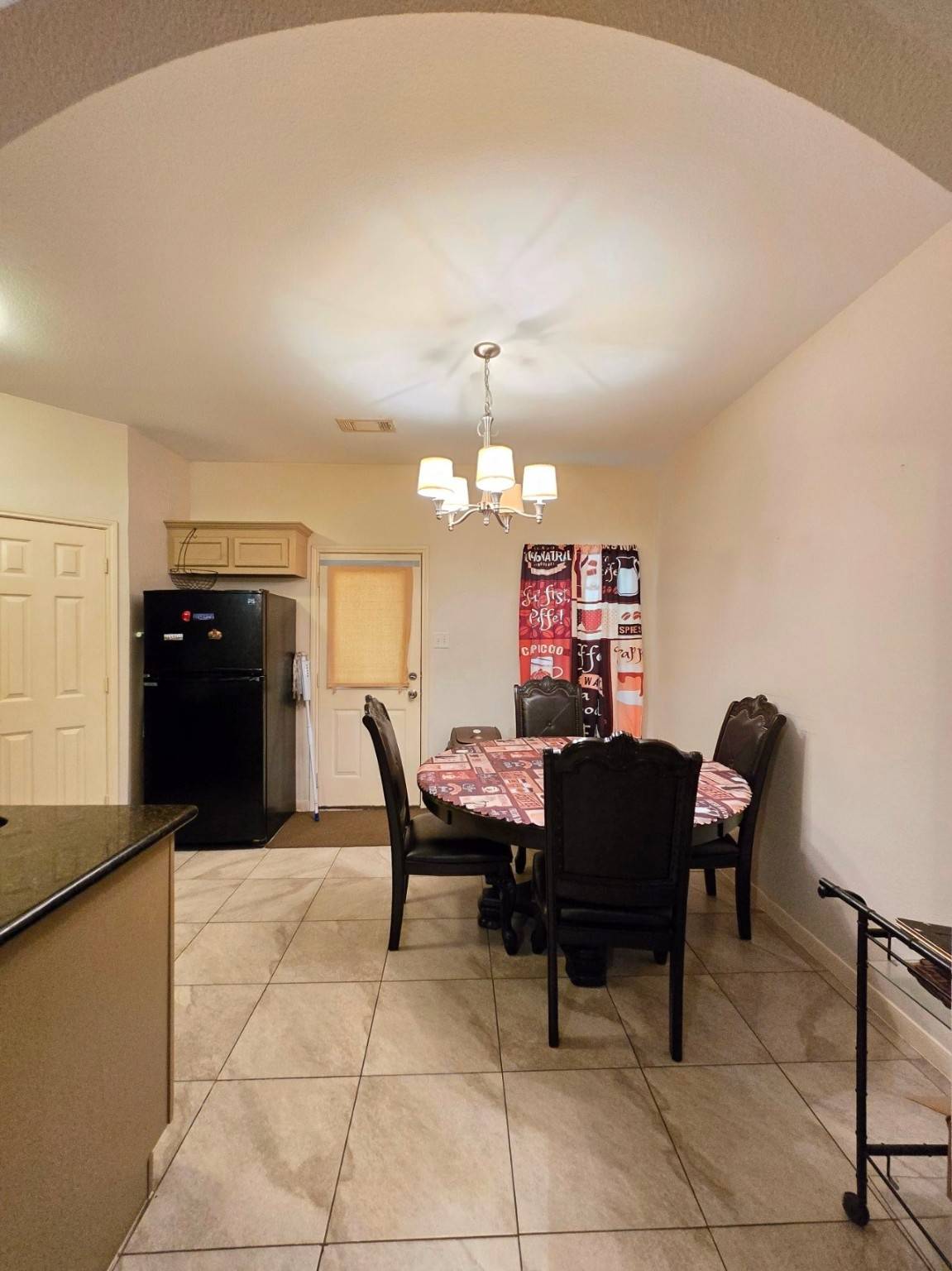 Houston, TX 77026,2111 Davis ST