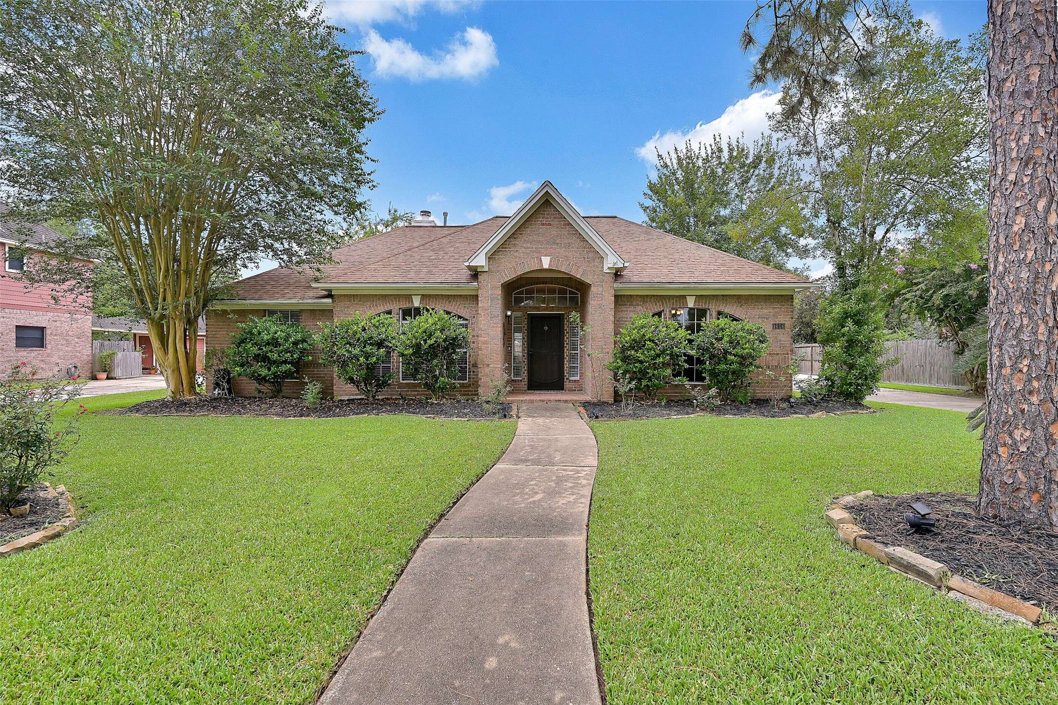 Friendswood, TX 77546,1606 Falcon Ridge BLVD