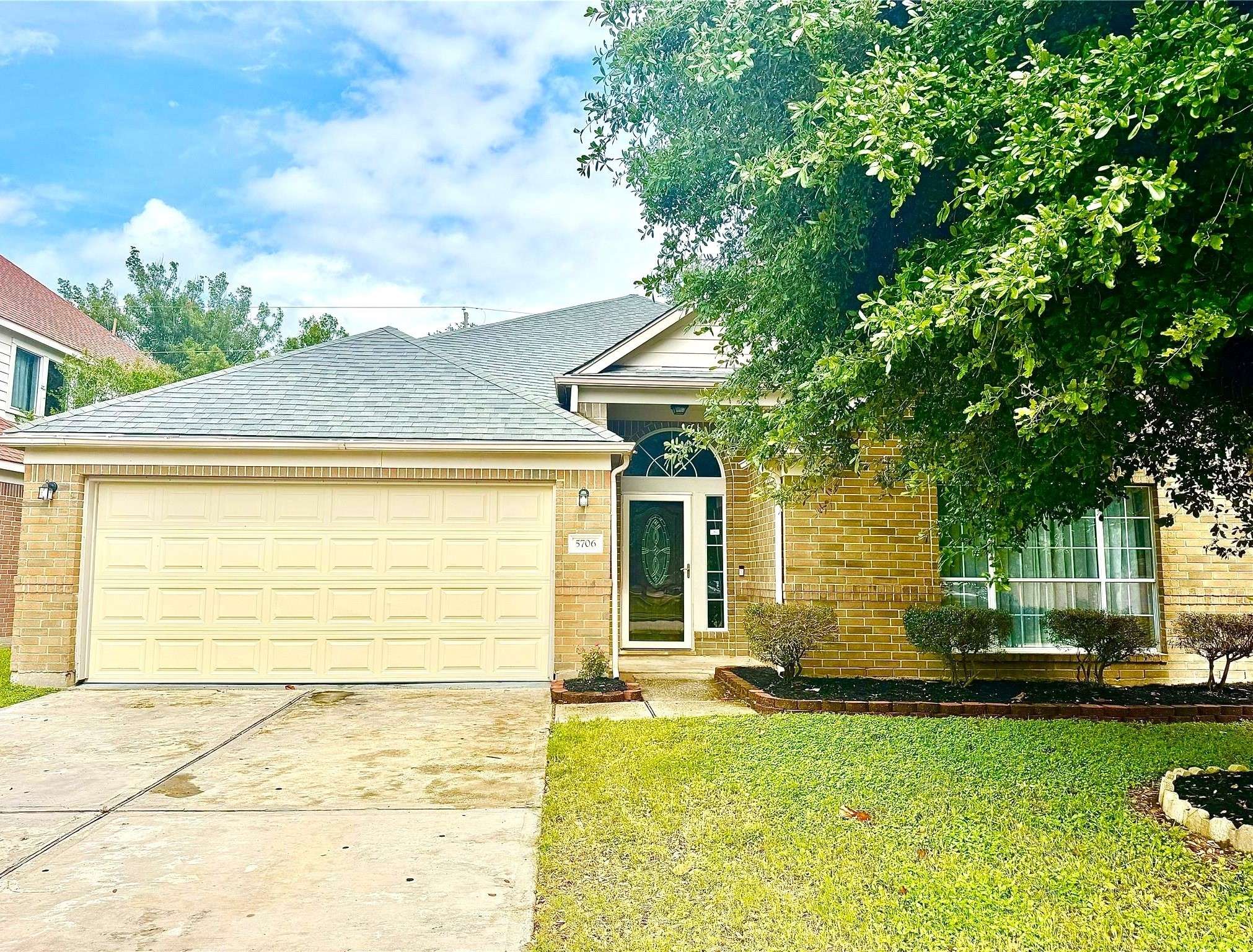 Houston, TX 77084,5706 Painted Trail DR