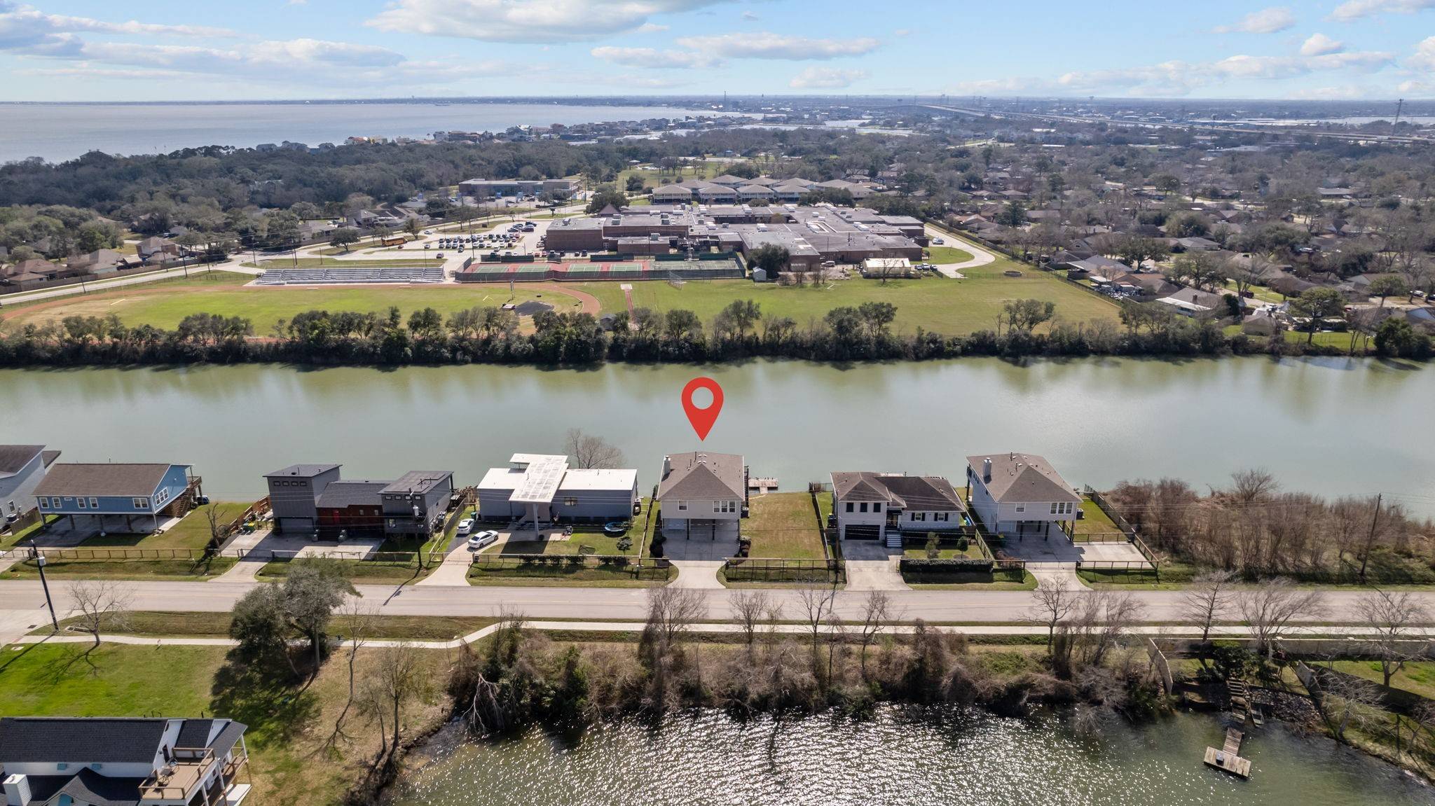 Seabrook, TX 77586,1133 E Meyer RD