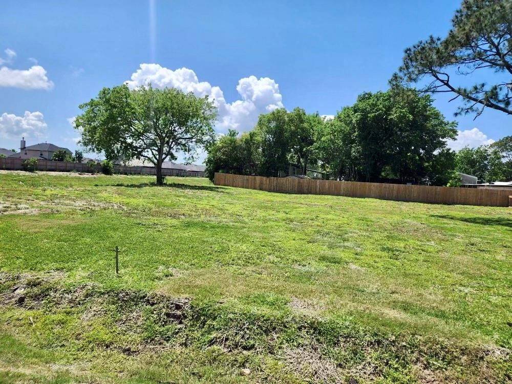 Bacliff, TX 77518,4828 Palm