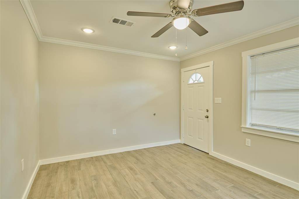 Tomball, TX 77375,309 S Magnolia ST