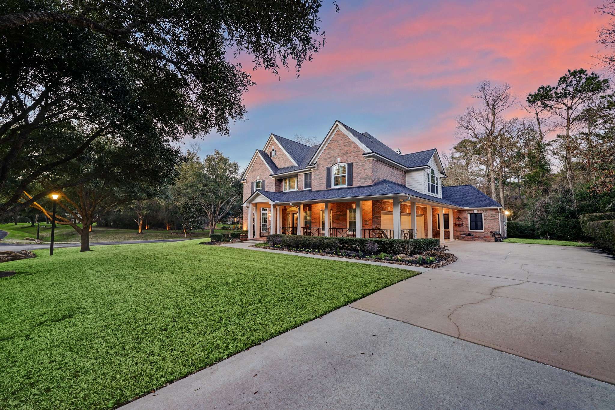 Pinehurst, TX 77362,37434 Edgewater DR
