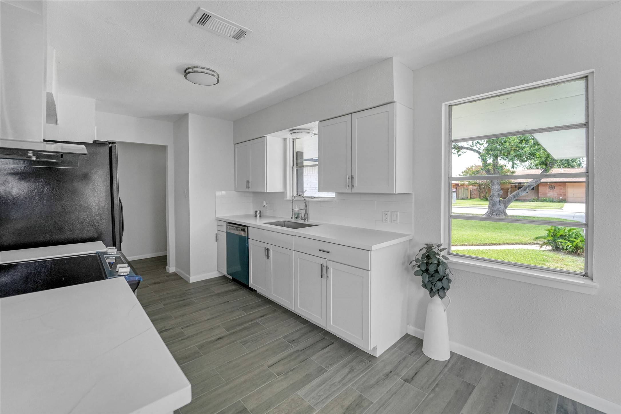 Houston, TX 77034,9931 Kittrell ST