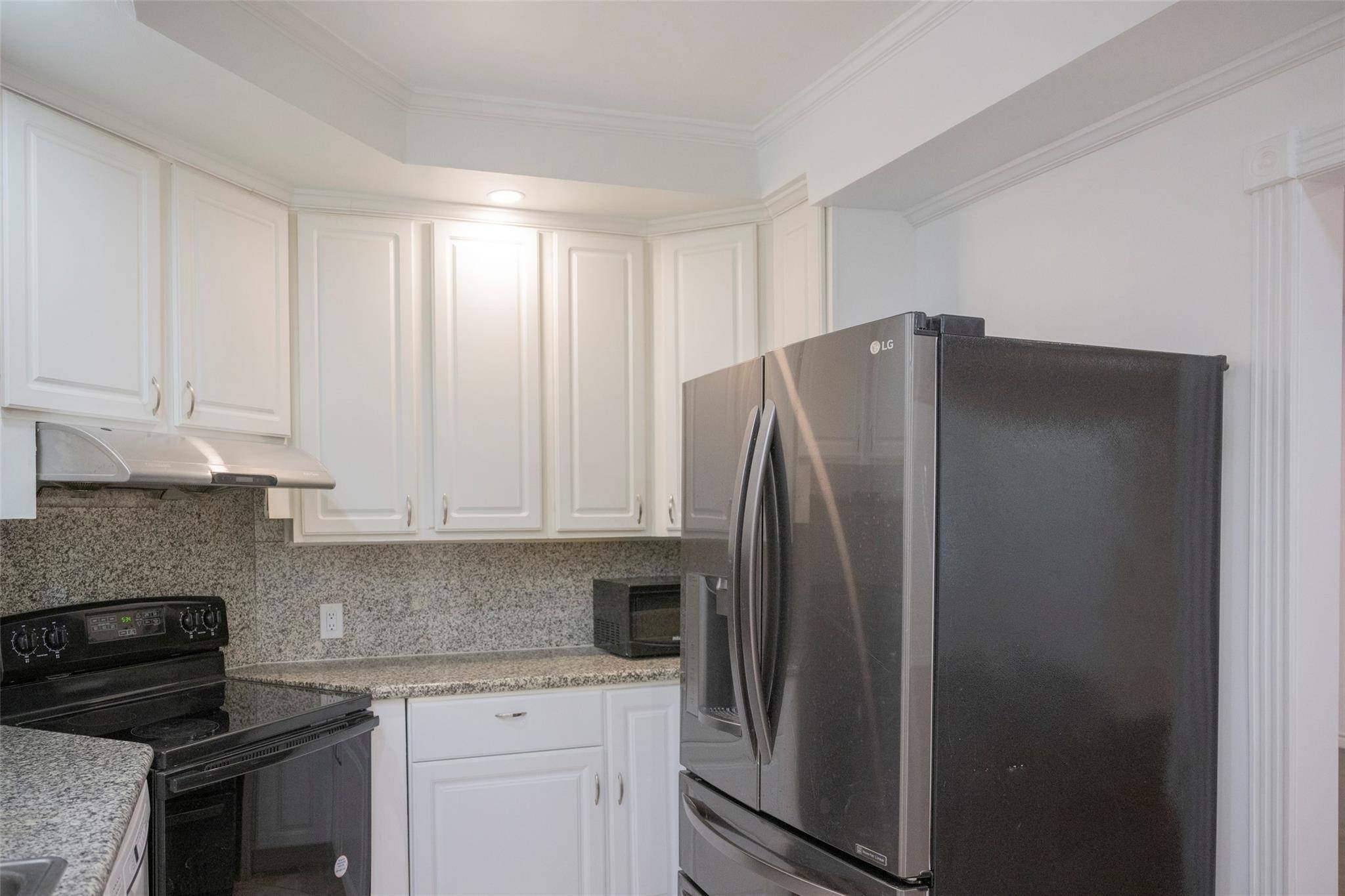 Houston, TX 77024,12625 Memorial DR #4