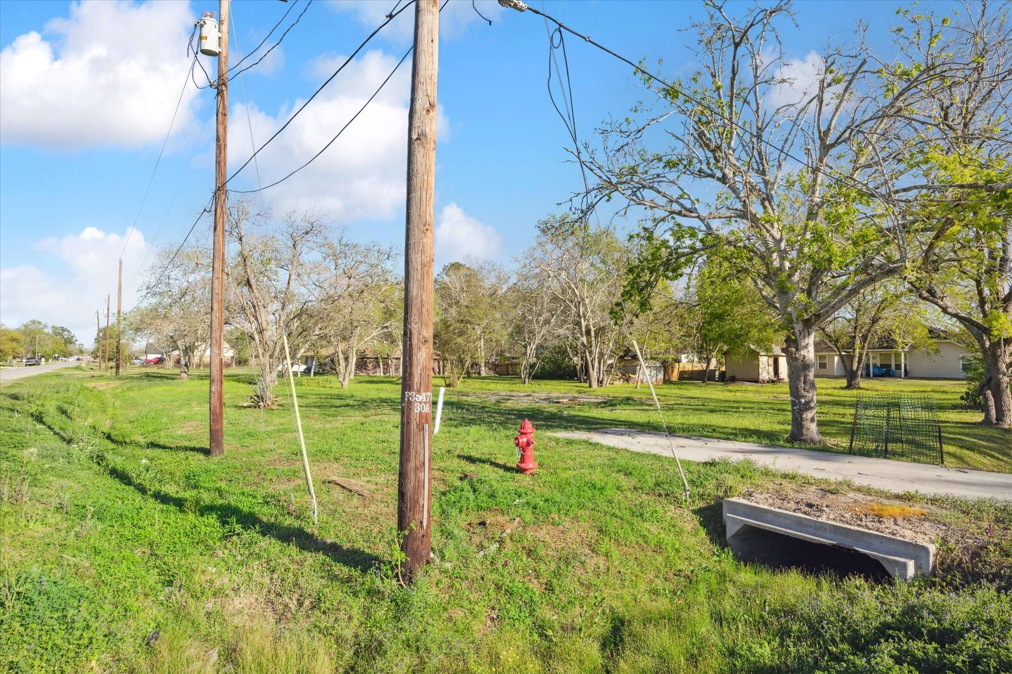 Dickinson, TX 77539,3109 Texas AVE