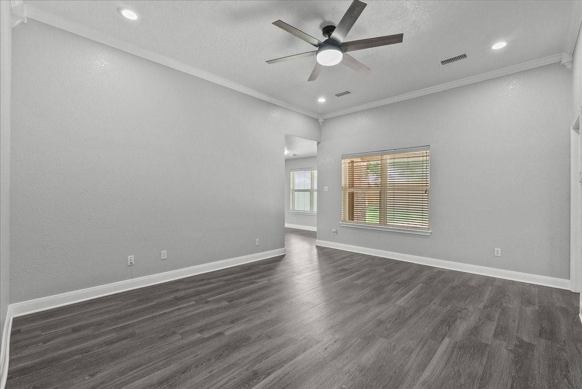 Santa Fe, TX 77510,4234 Chisholm TRL