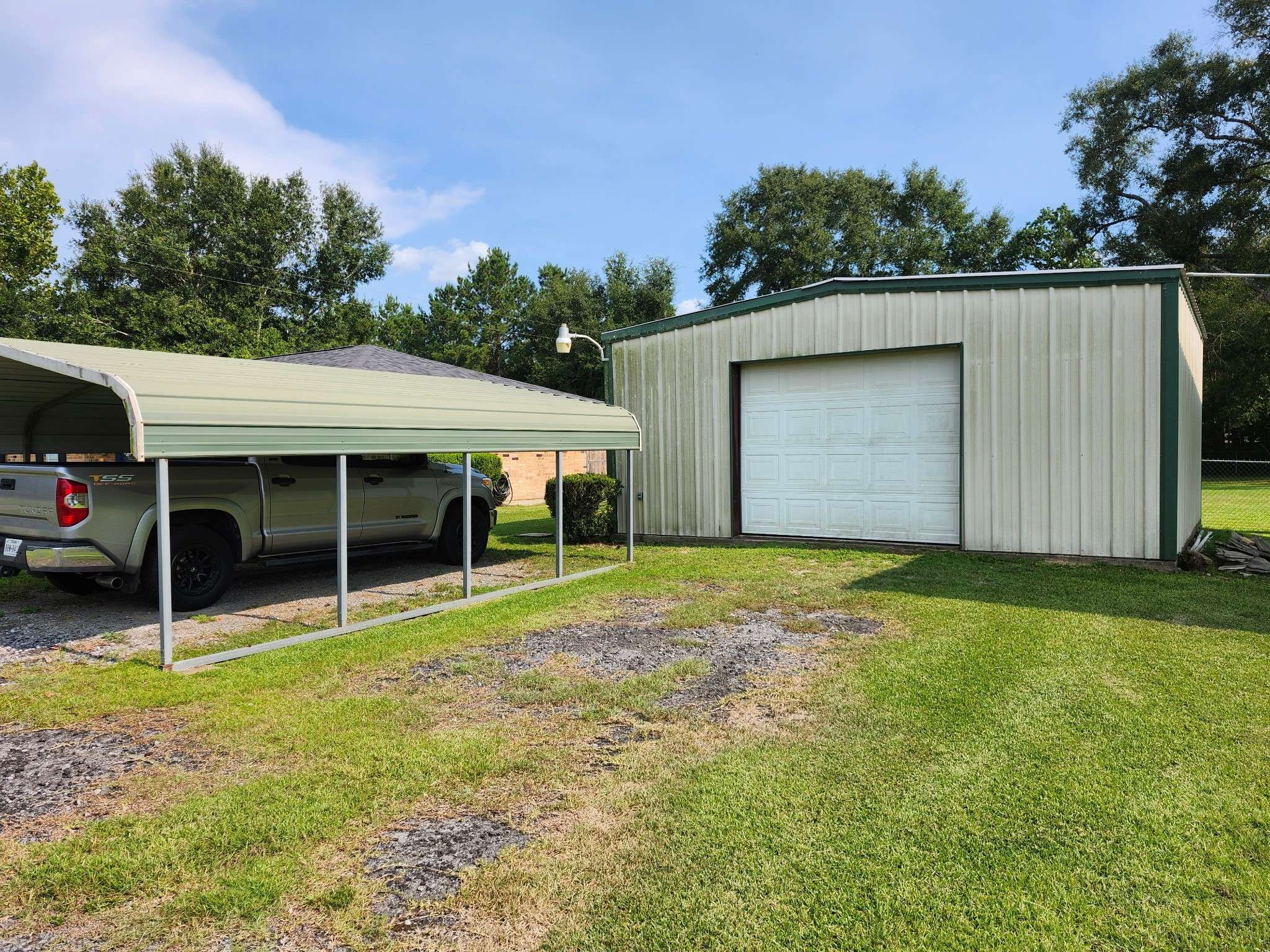 Warren, TX 77664,236 County Road 4795
