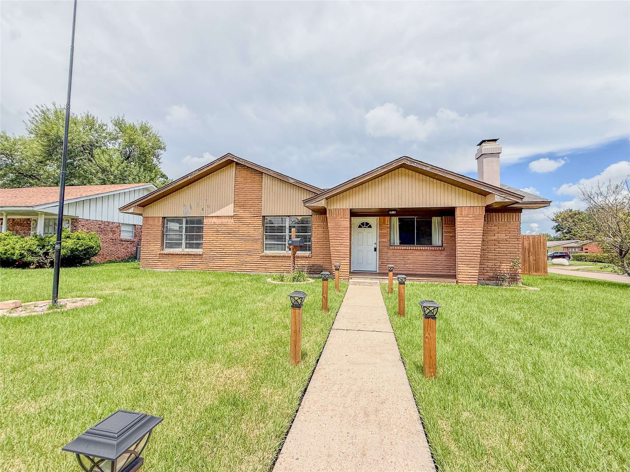 Pasadena, TX 77503,3321 Tanglebriar DR