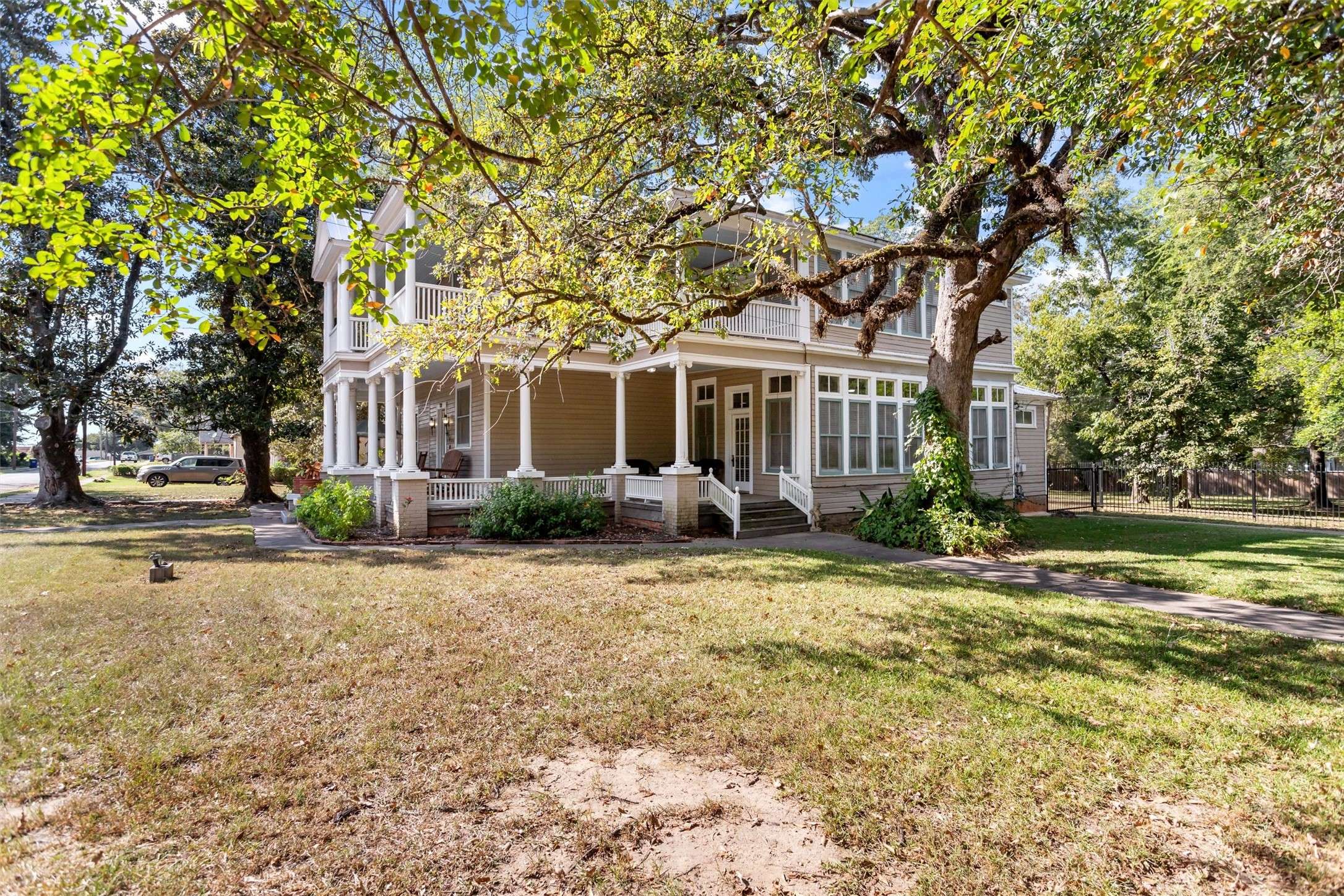 Crockett, TX 75835,712 Lamar AVE