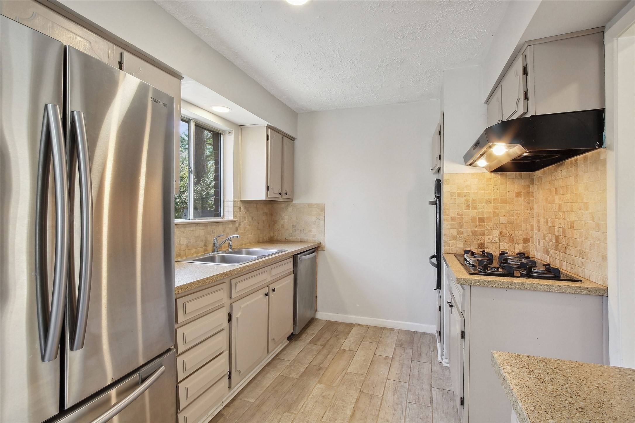 Houston, TX 77062,959 Wavecrest LN
