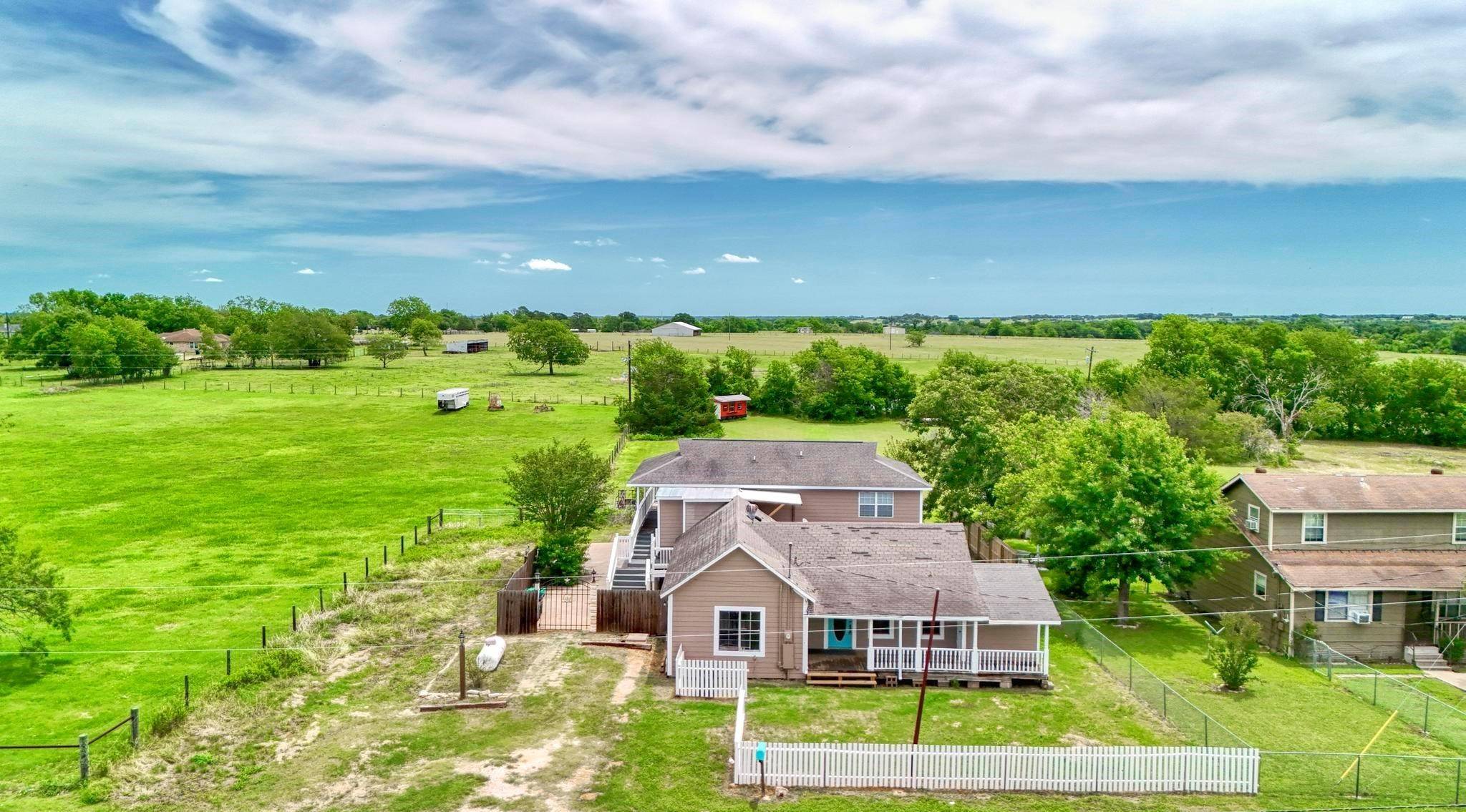 Brenham, TX 77833,307 Shepard LN