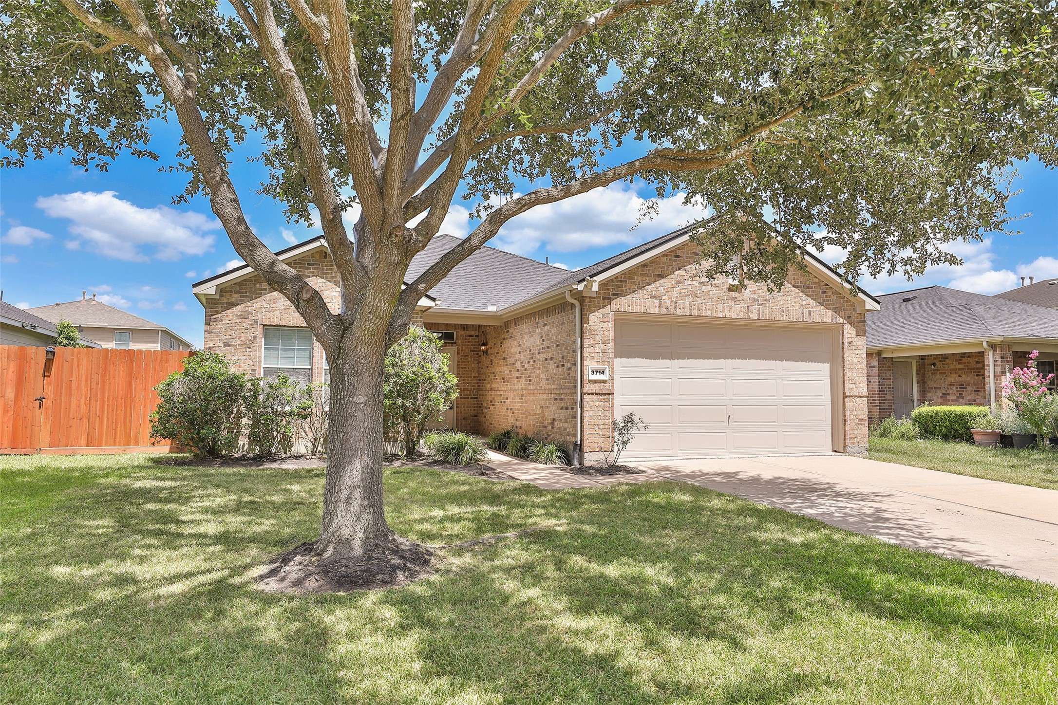 Houston, TX 77084,3714 Siebinthaler LN