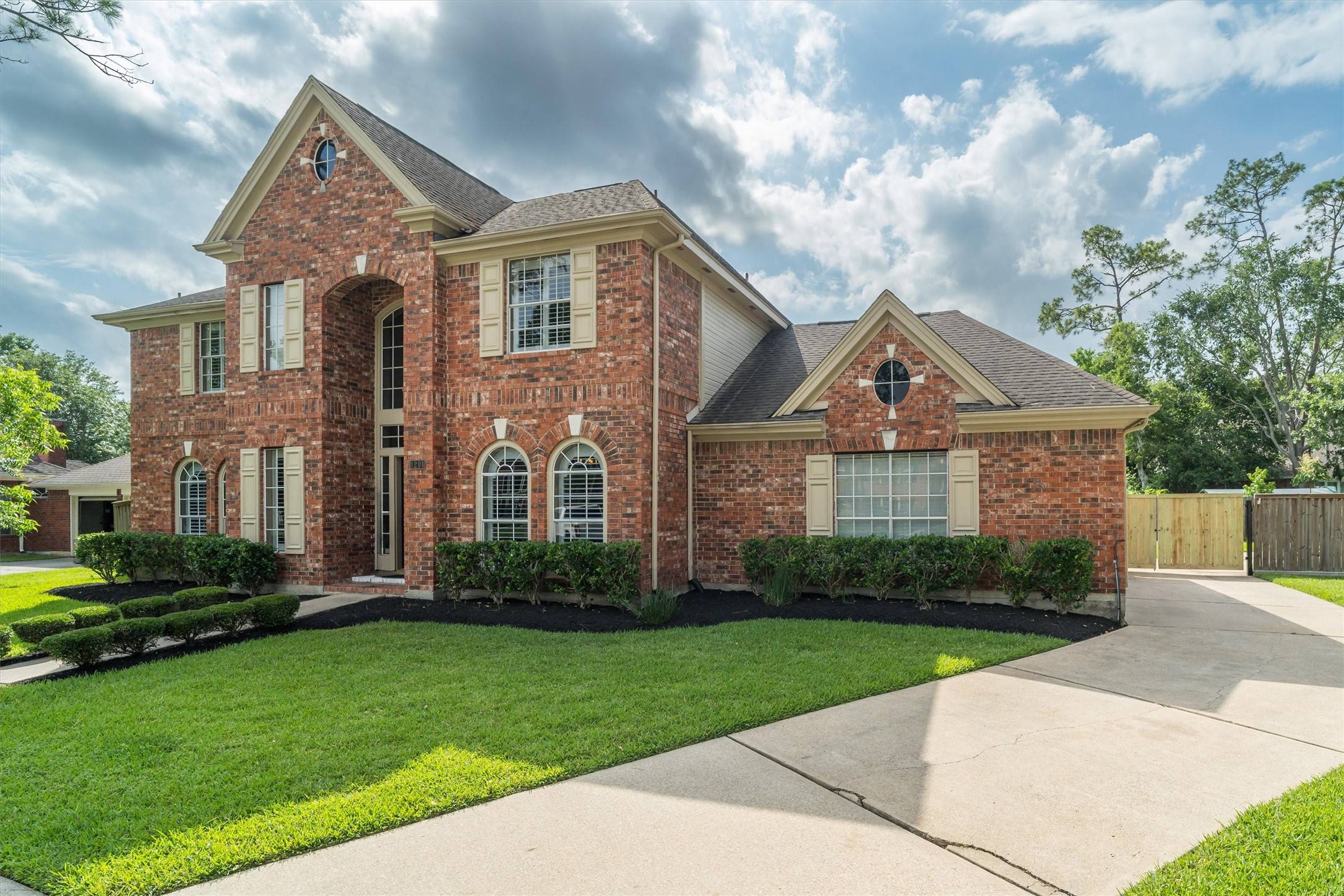 Friendswood, TX 77546,1204 Buttonwood DR