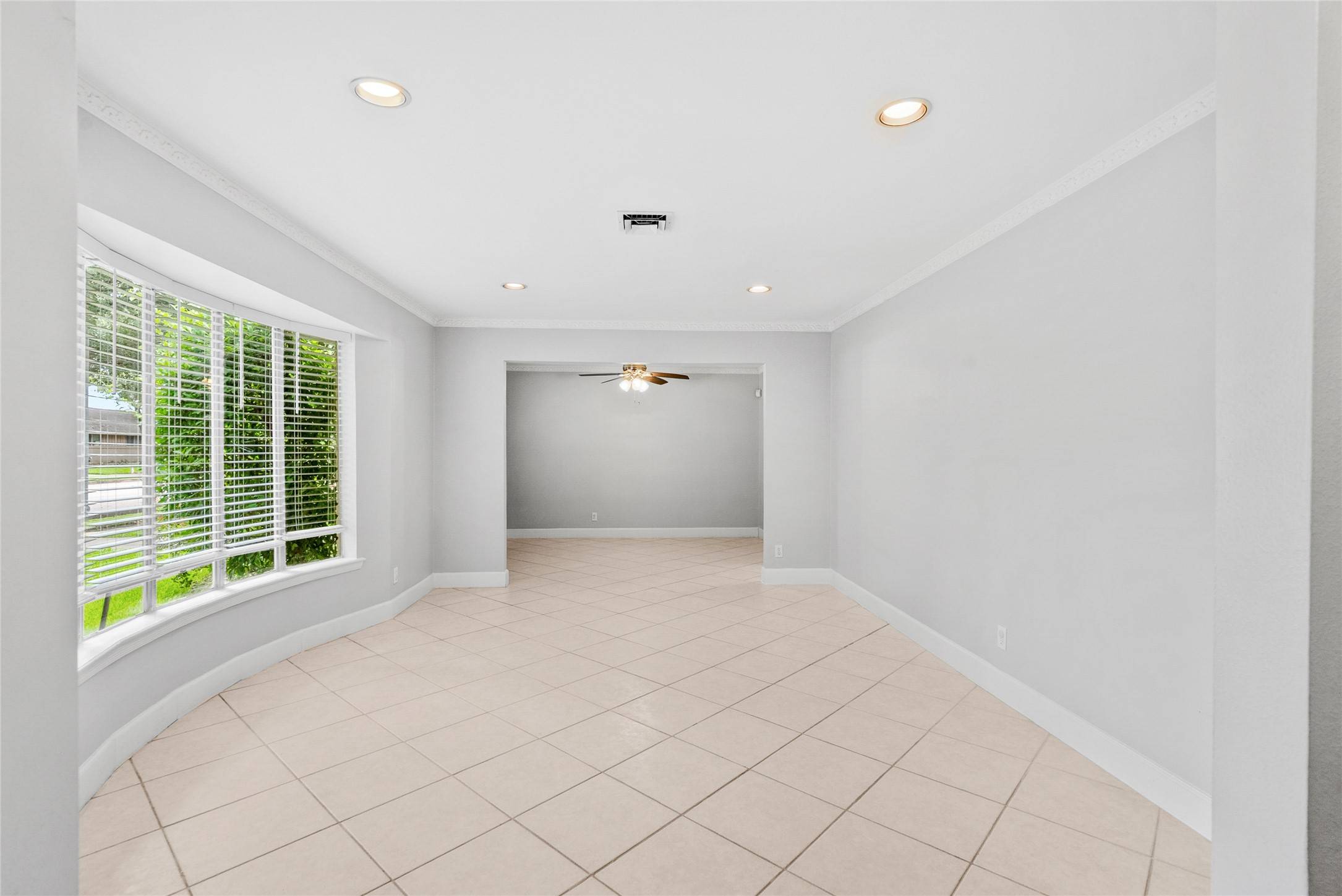 Houston, TX 77096,5322 Rutherglenn DR