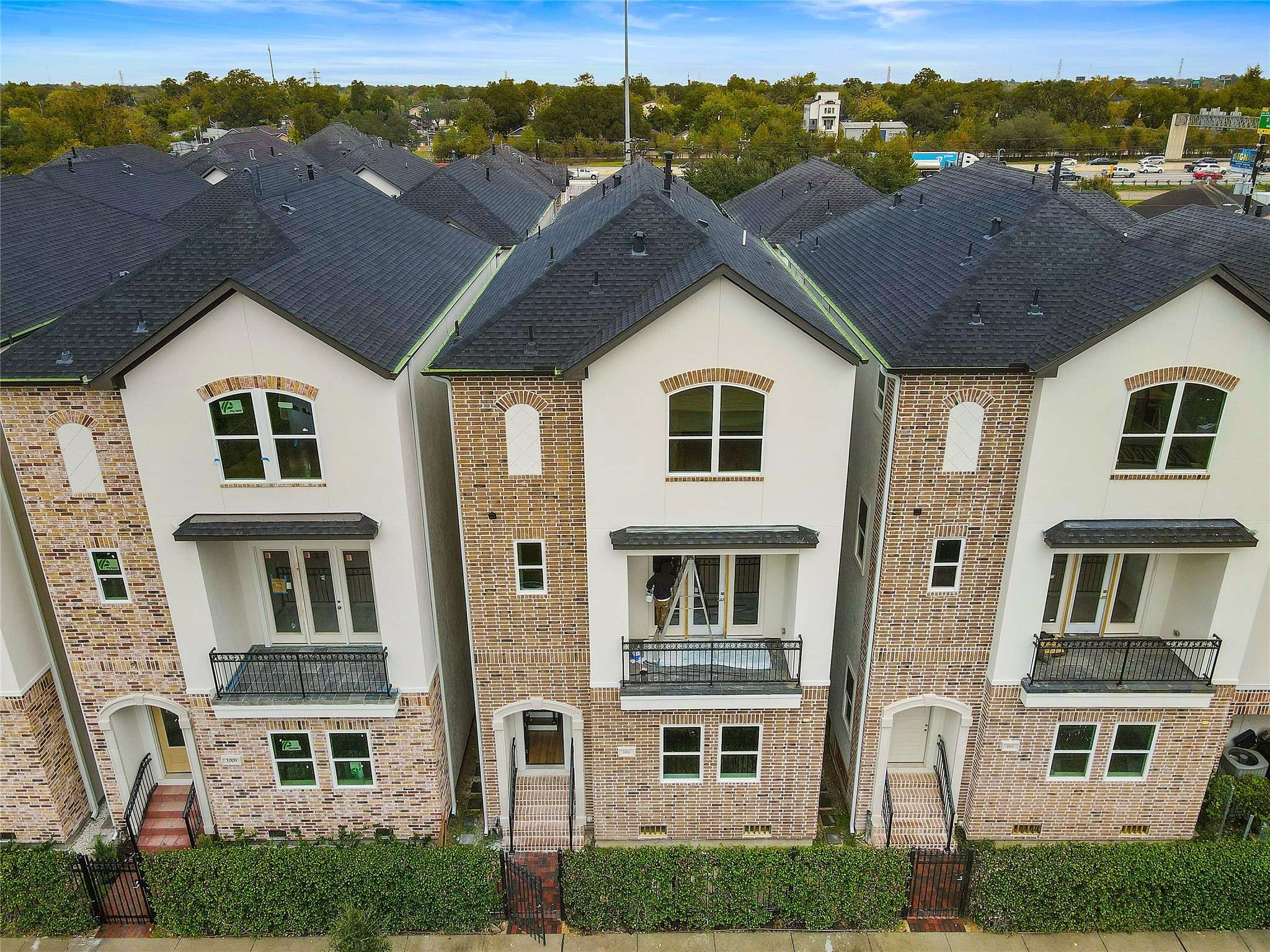 Houston, TX 77009,1011 E 28th ST