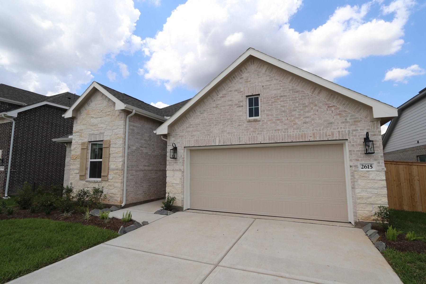 Rosenberg, TX 77471,2615 Wastelbread LN