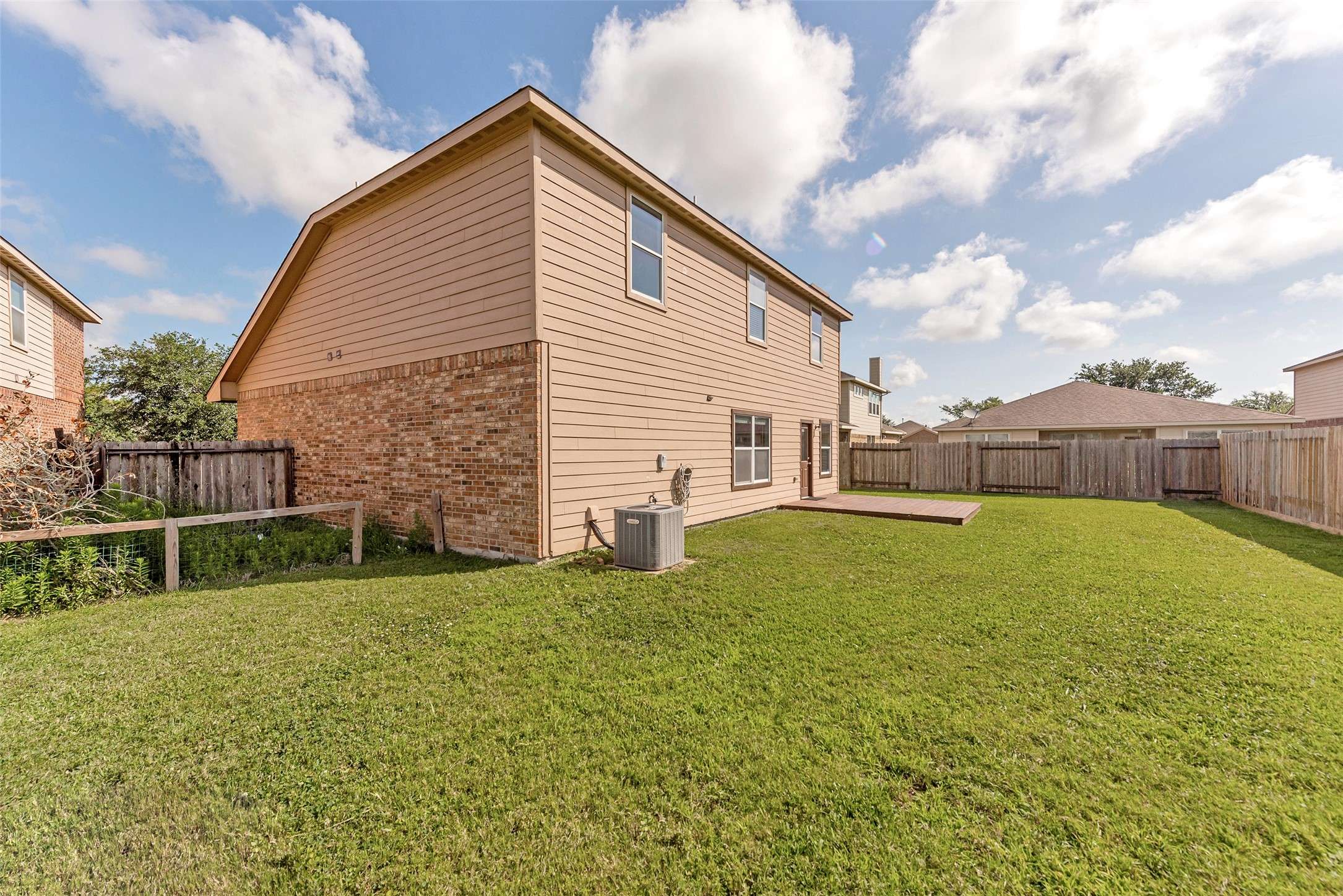 Rosharon, TX 77583,9807 Opal Rock DR