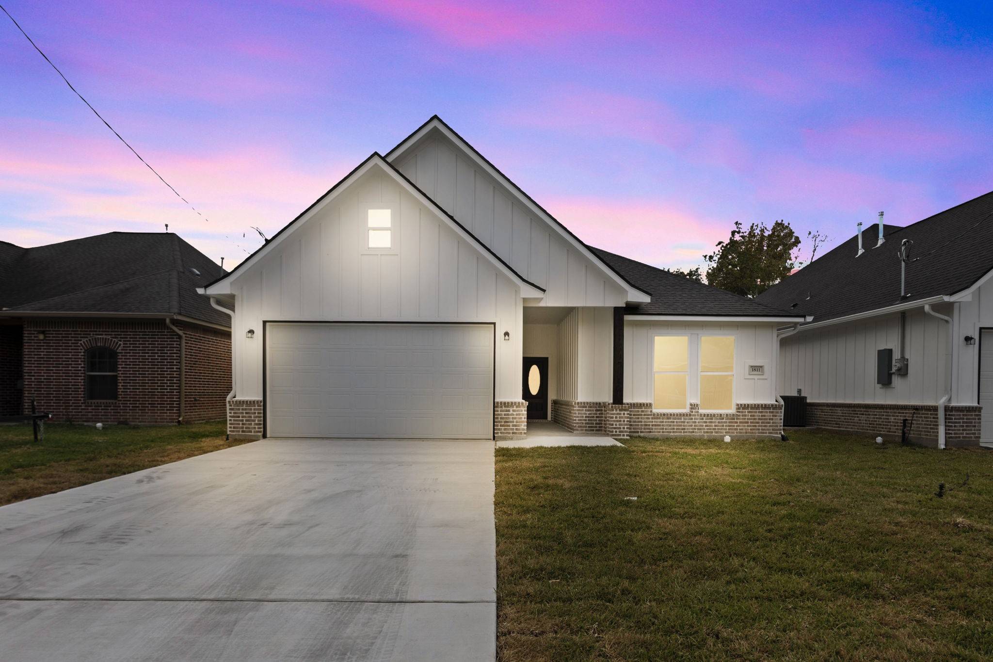 Nederland, TX 77627,1811 N 19th ST