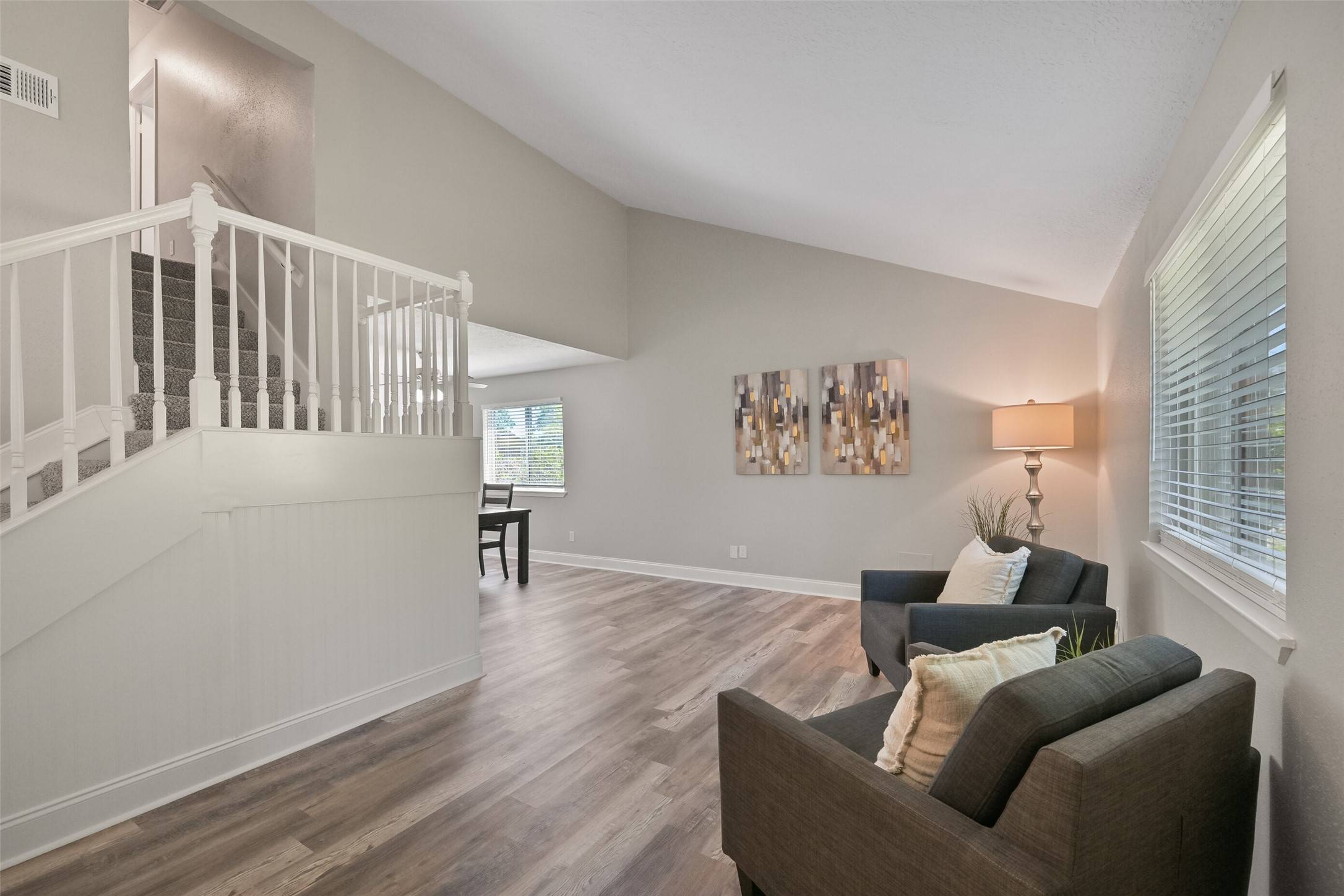 Friendswood, TX 77546,211 Inwood DR