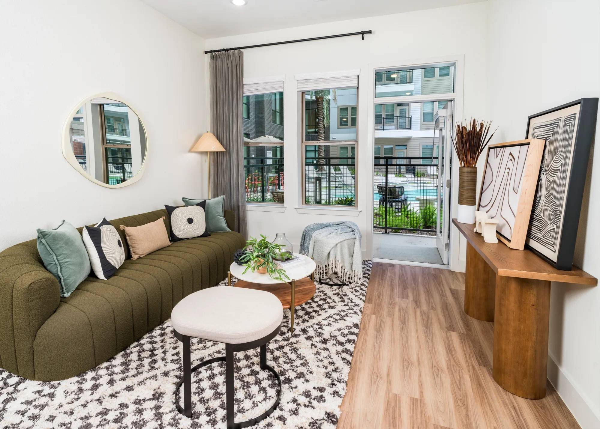 Houston, TX 77018,641 W Crosstimbers ST #1-141